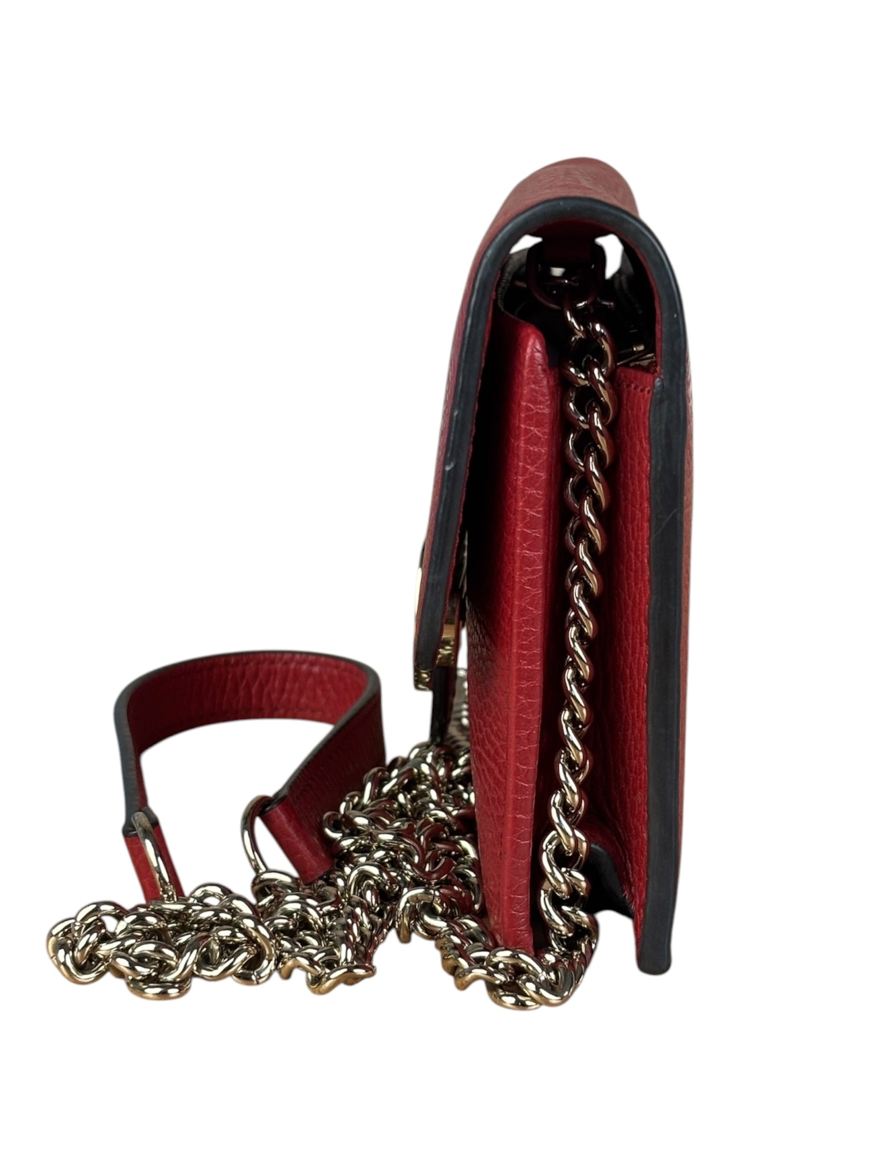 Gucci Red Interlocking G Wallet on Chain