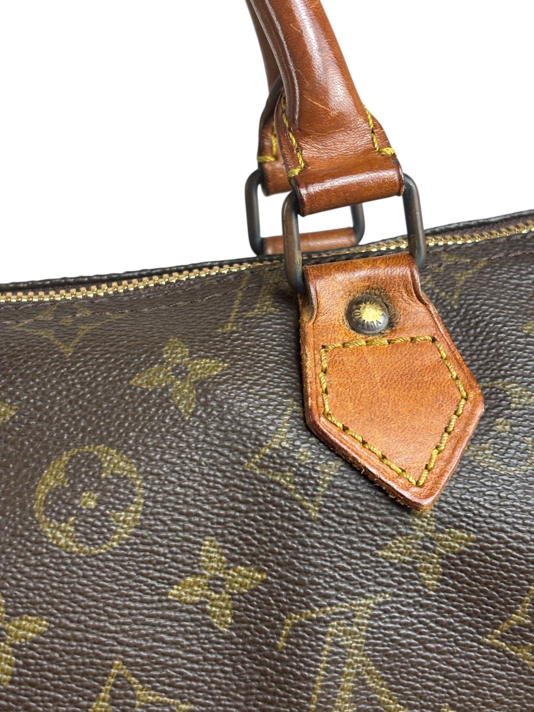 Louis Vuitton Vintage Monogram Speedy 30