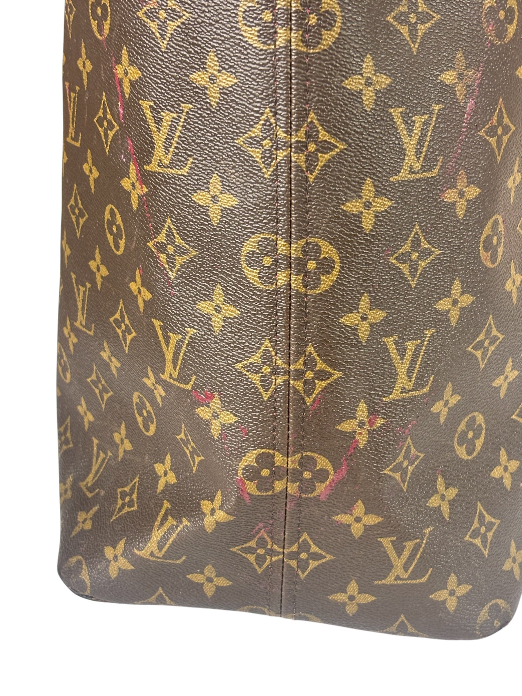 Louis Vuitton Monogram Articles De Voyage Neverfull GM
