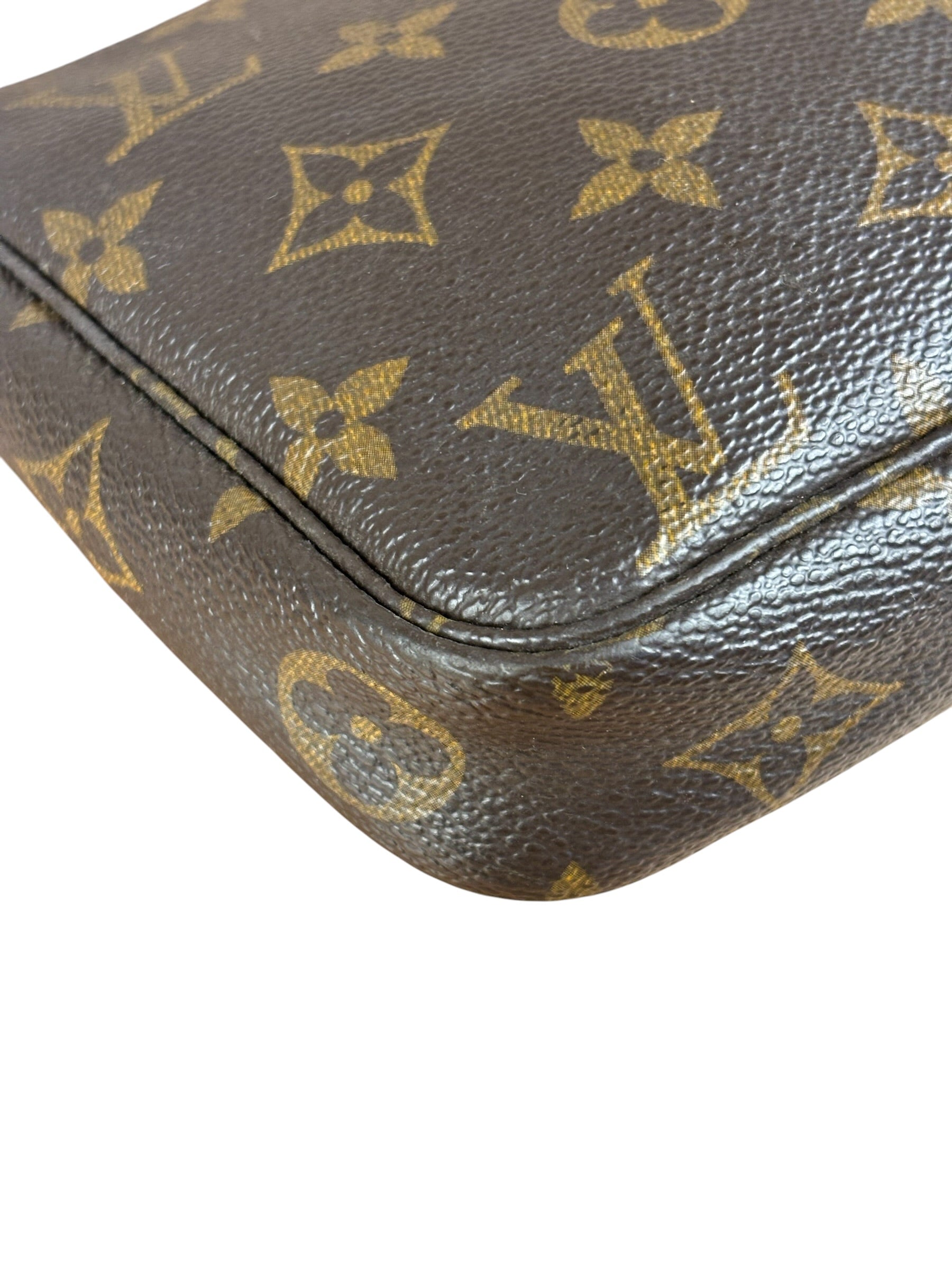 Louis Vuitton Monogram Pochette