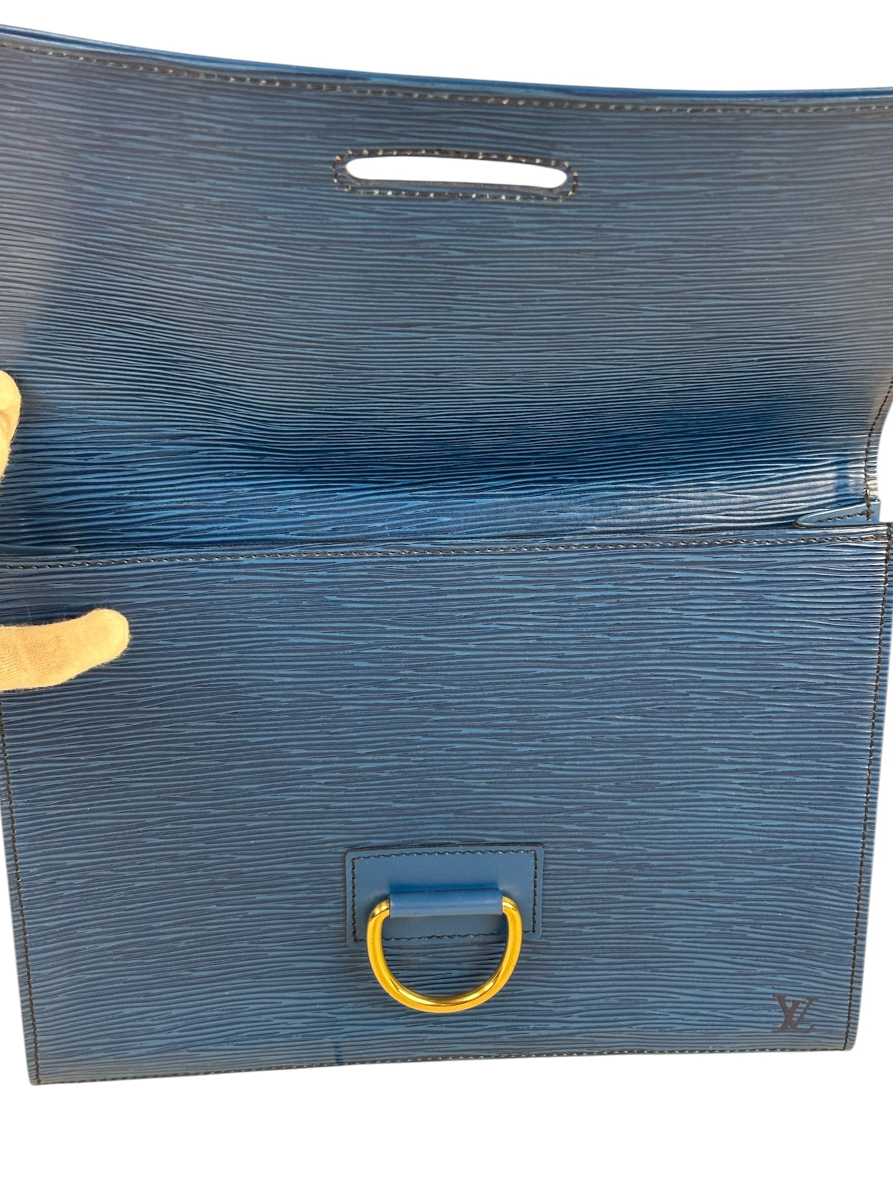 Louis Vuitton Blue Epi Jena Clutch