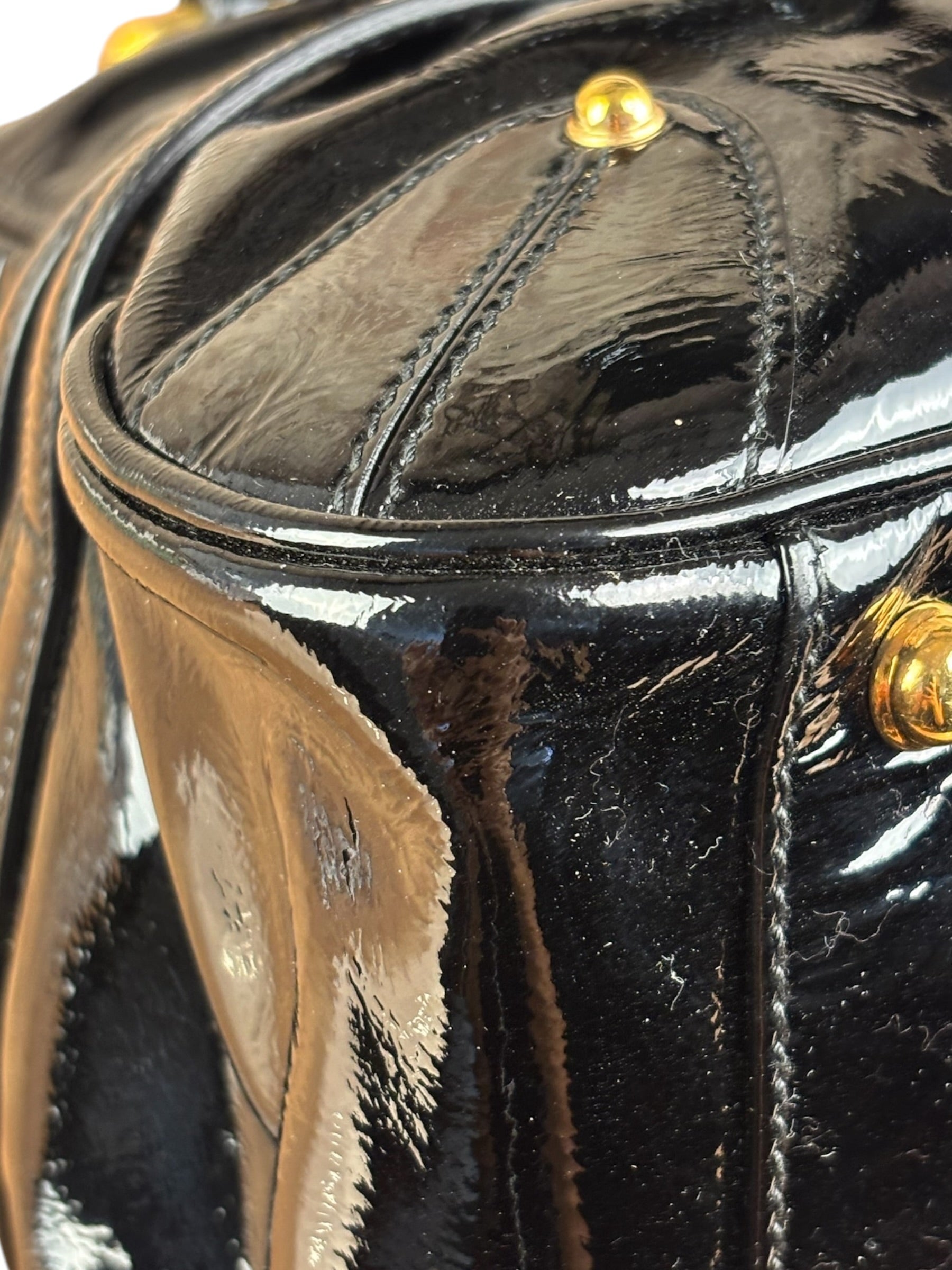 Gucci Black Patent Leather Horsebit Wave Shoulder Bag