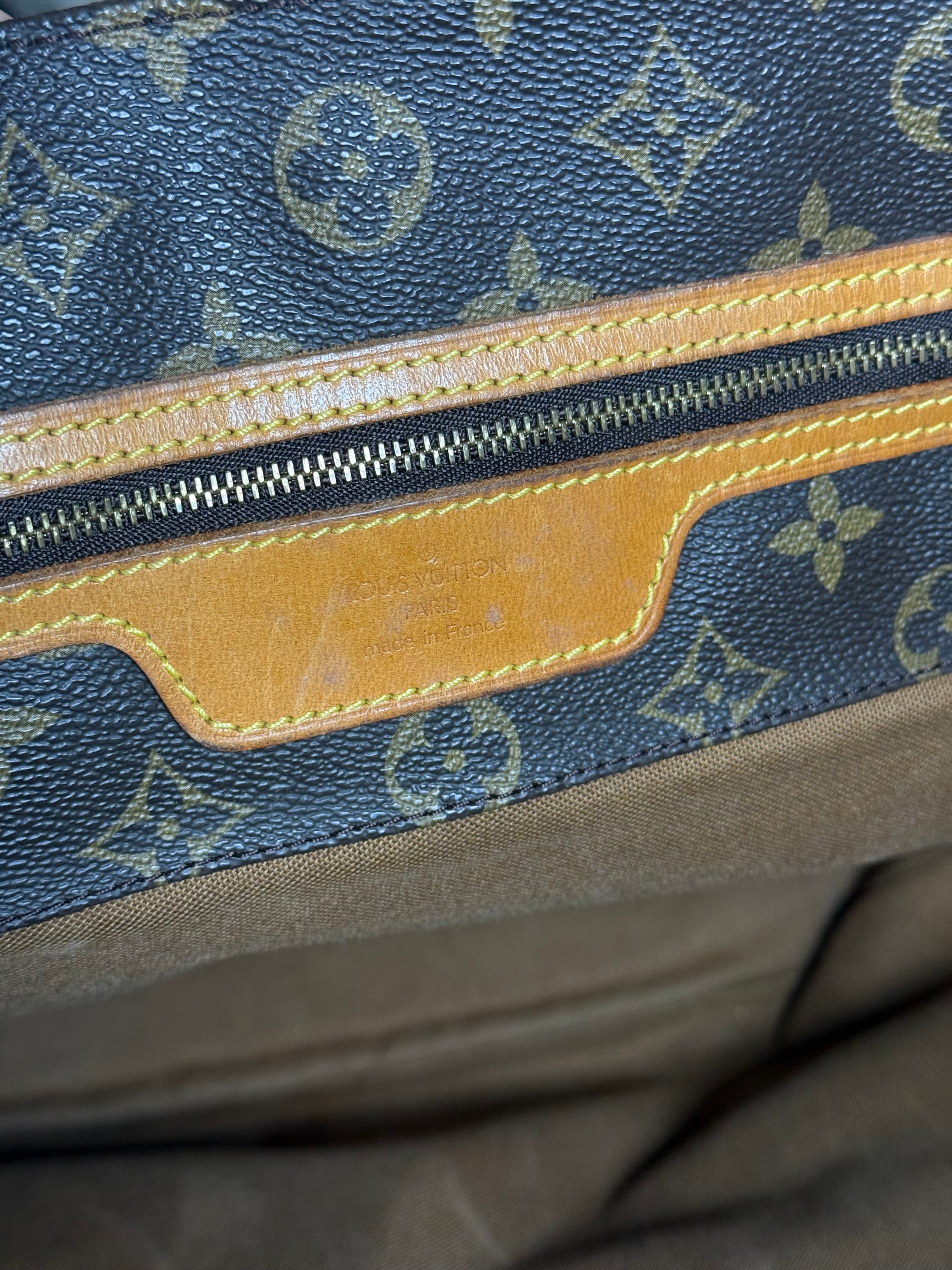 Louis Vuitton Monogram Sac Shopper Tote GM