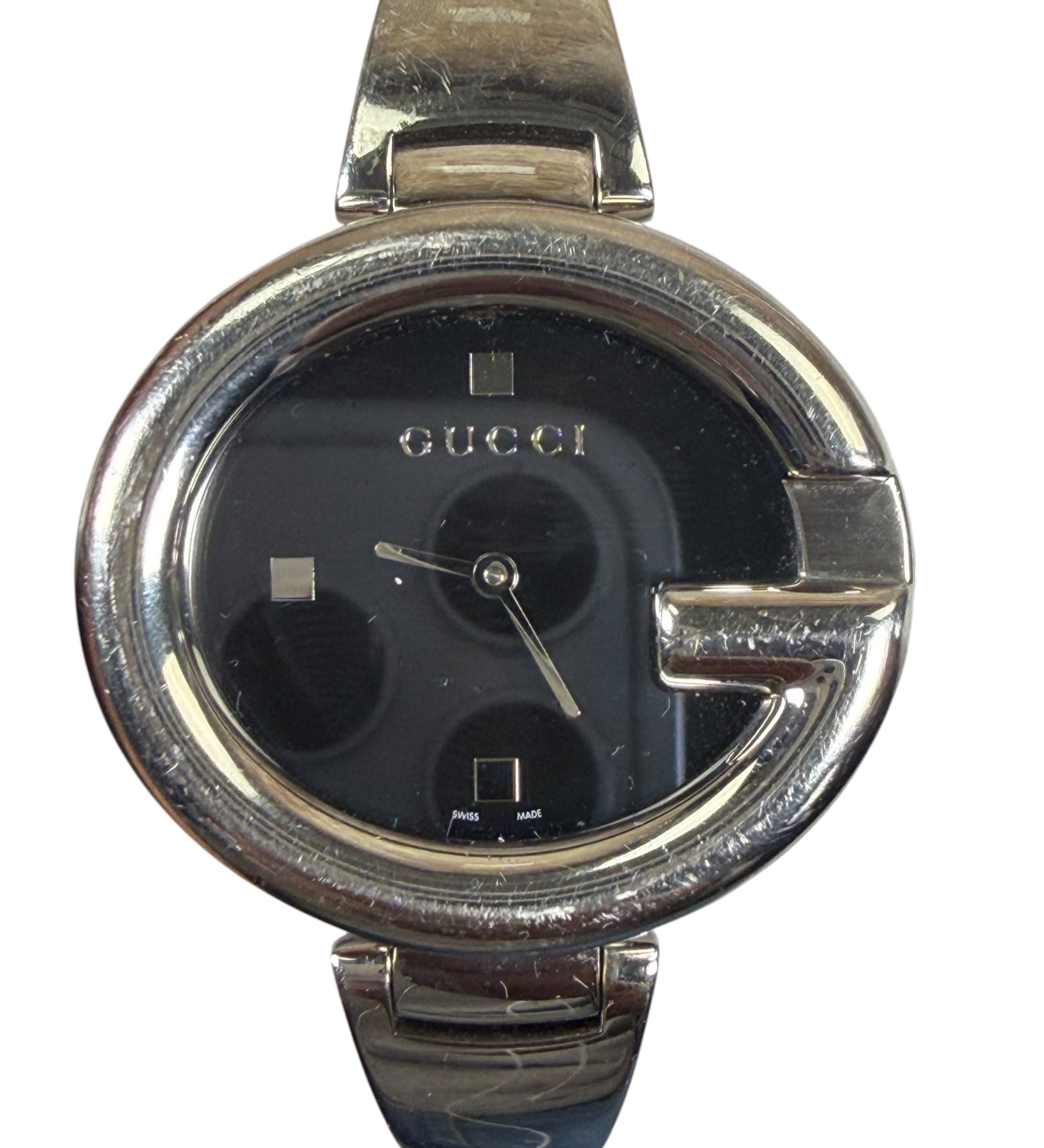 Gucci 134.3 Black G Dial Bangle Watch