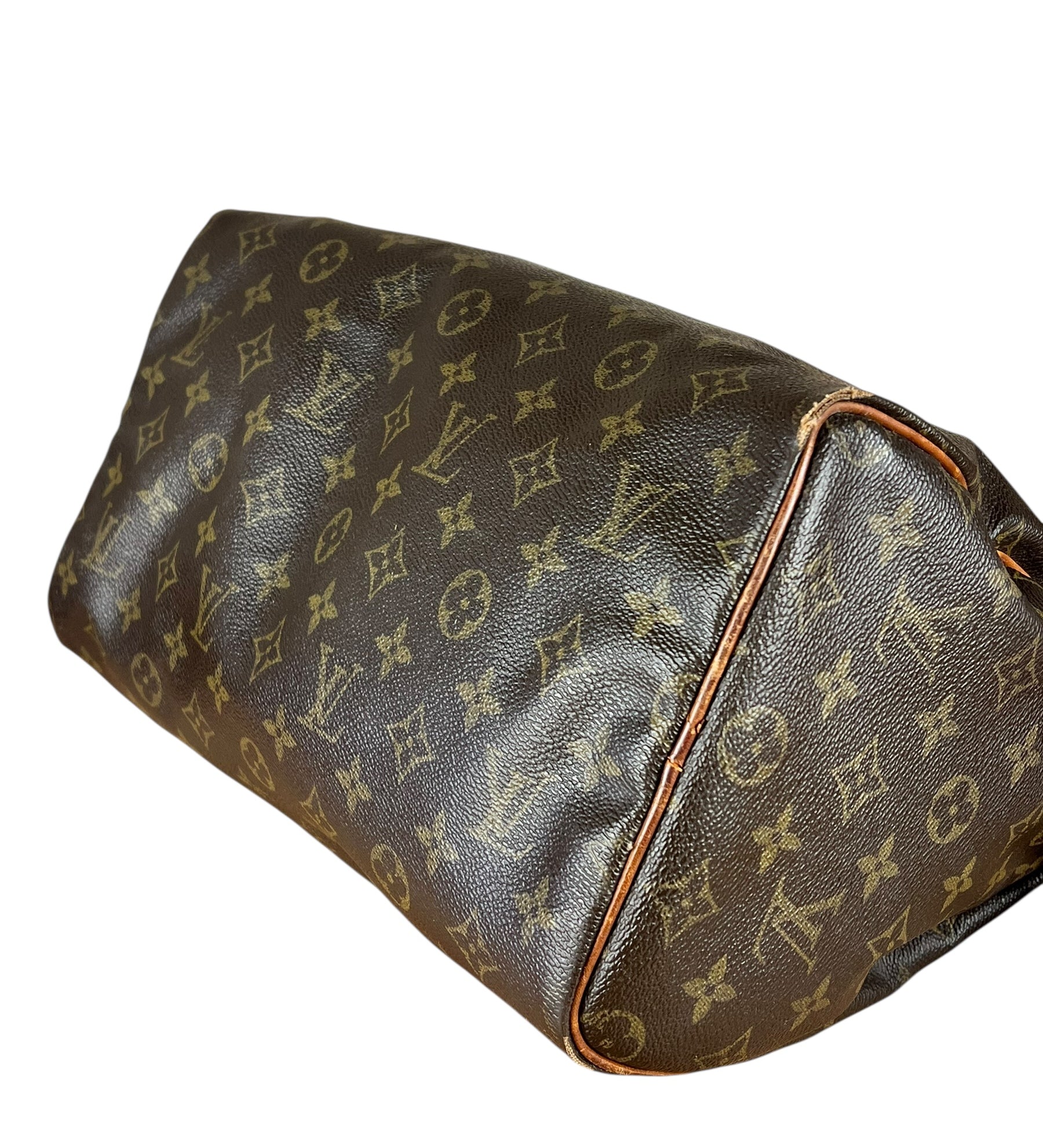 Louis Vuitton Monogram Speedy 30