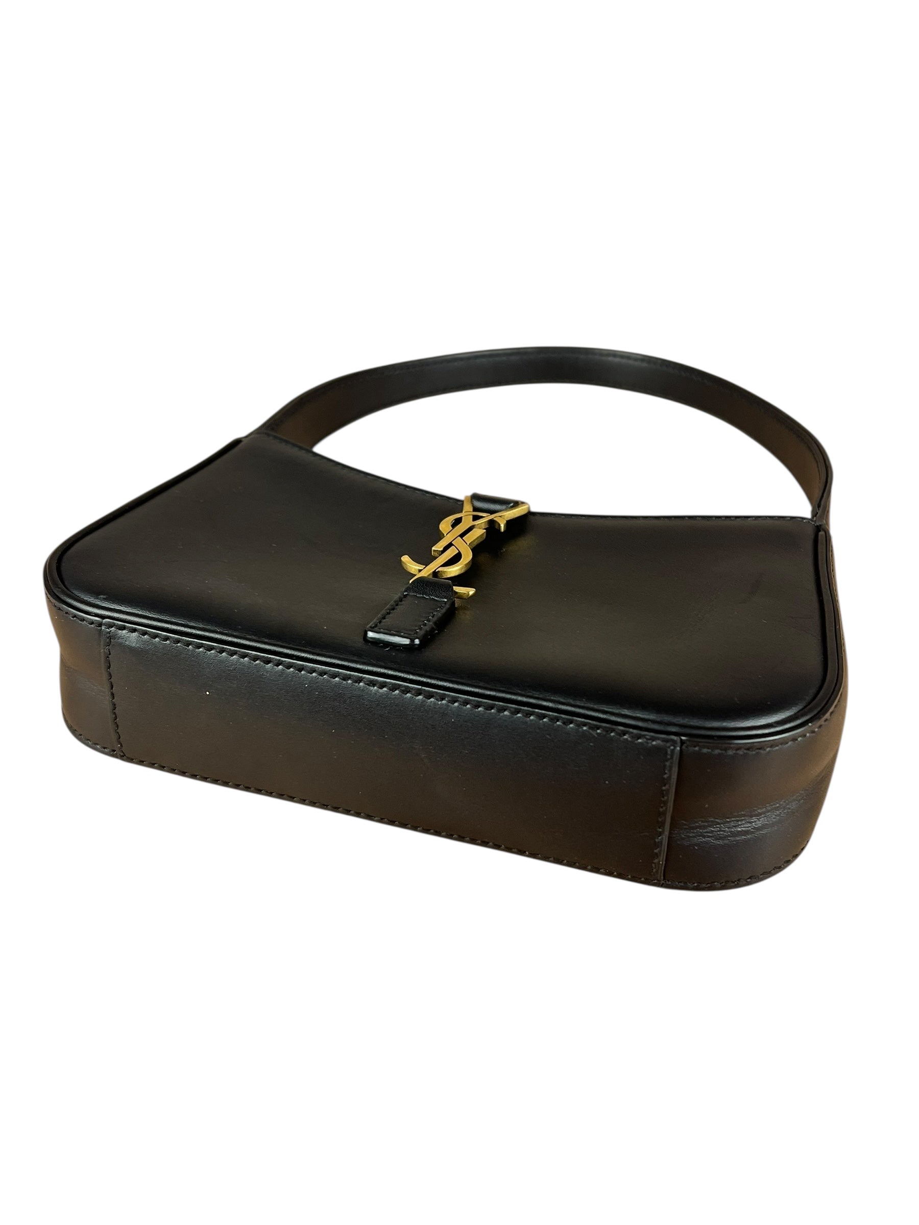 Saint Laurent Le 5 à 7 Smooth Leather Handbag Black