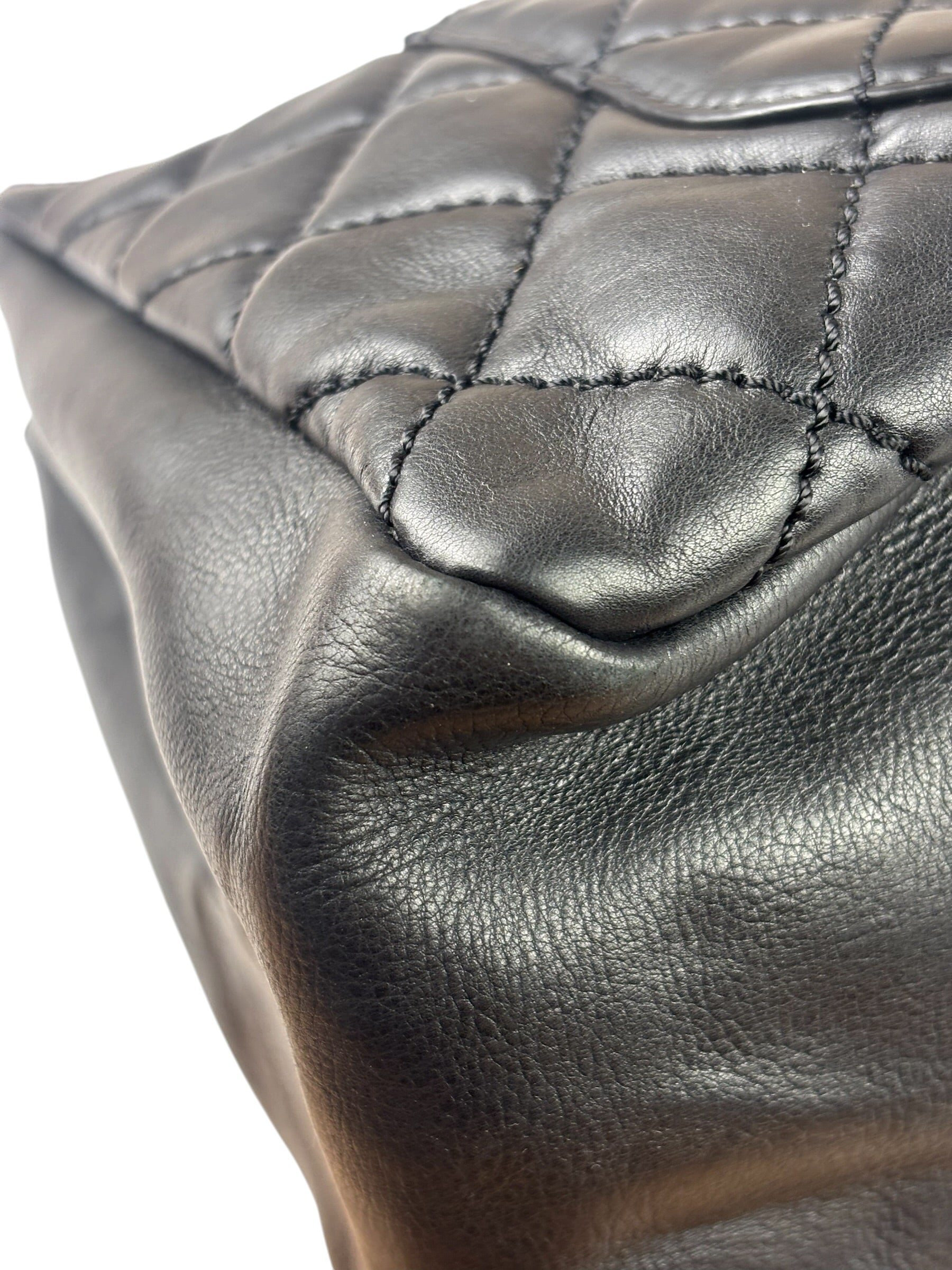 Chanel Vintage Black Quilted Lambskin Shoulder Bag 2010