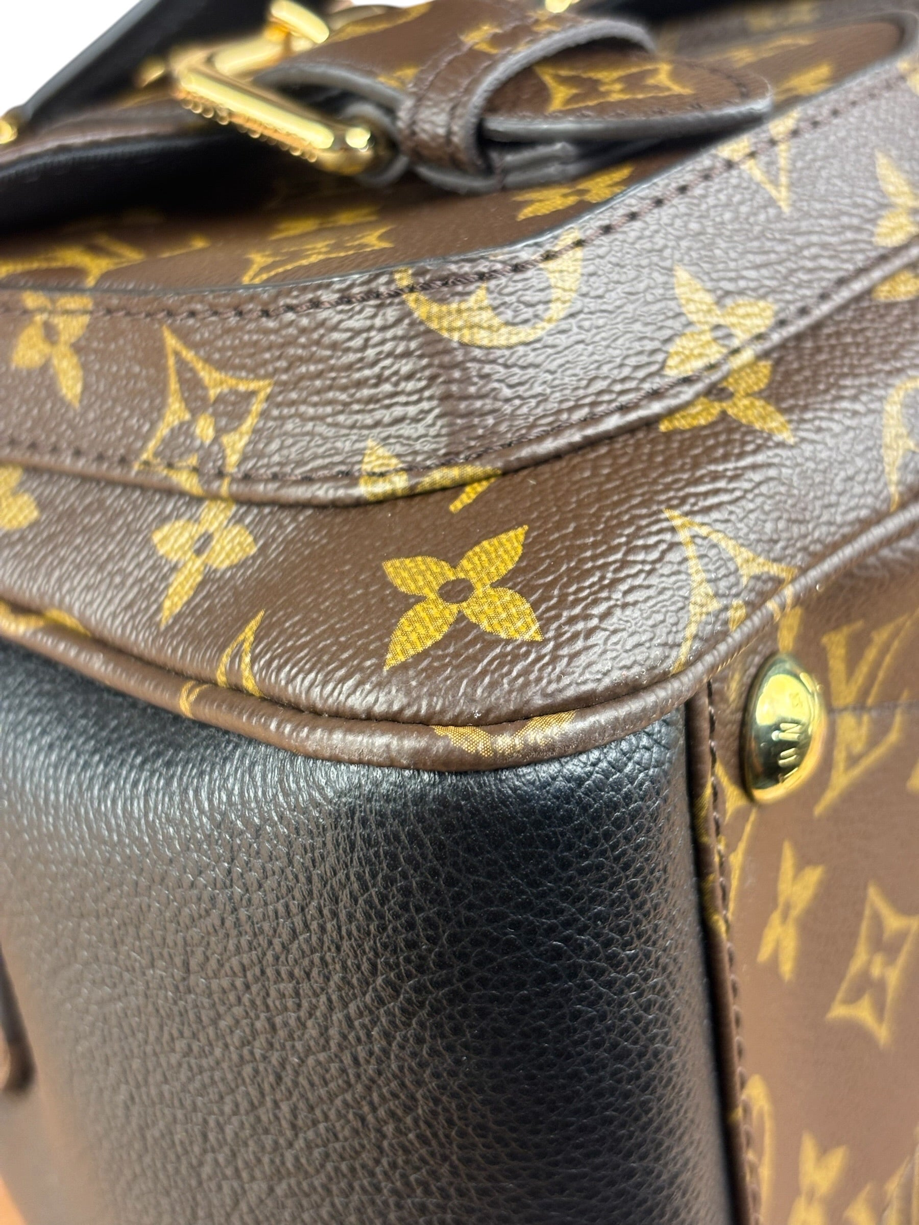 Louis Vuitton Monogram Manhattan NM Handbag