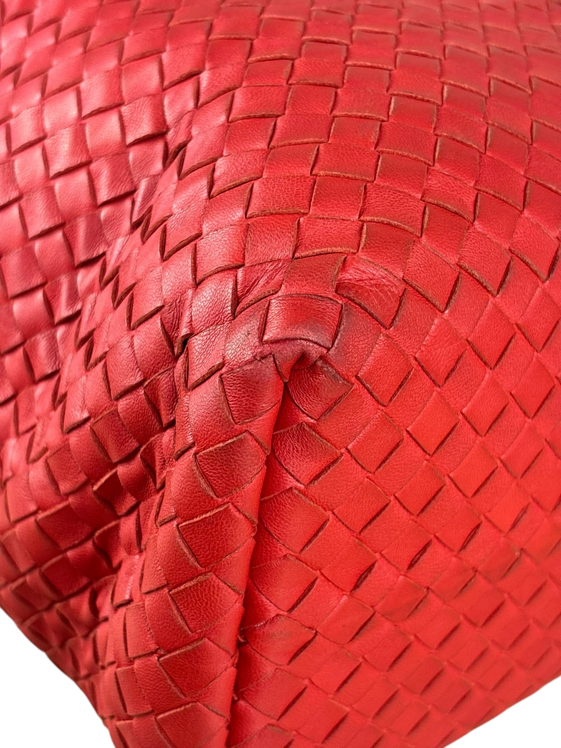 Bottega Veneta Red Leather Intrecciato Garda Woven Hobo Bag