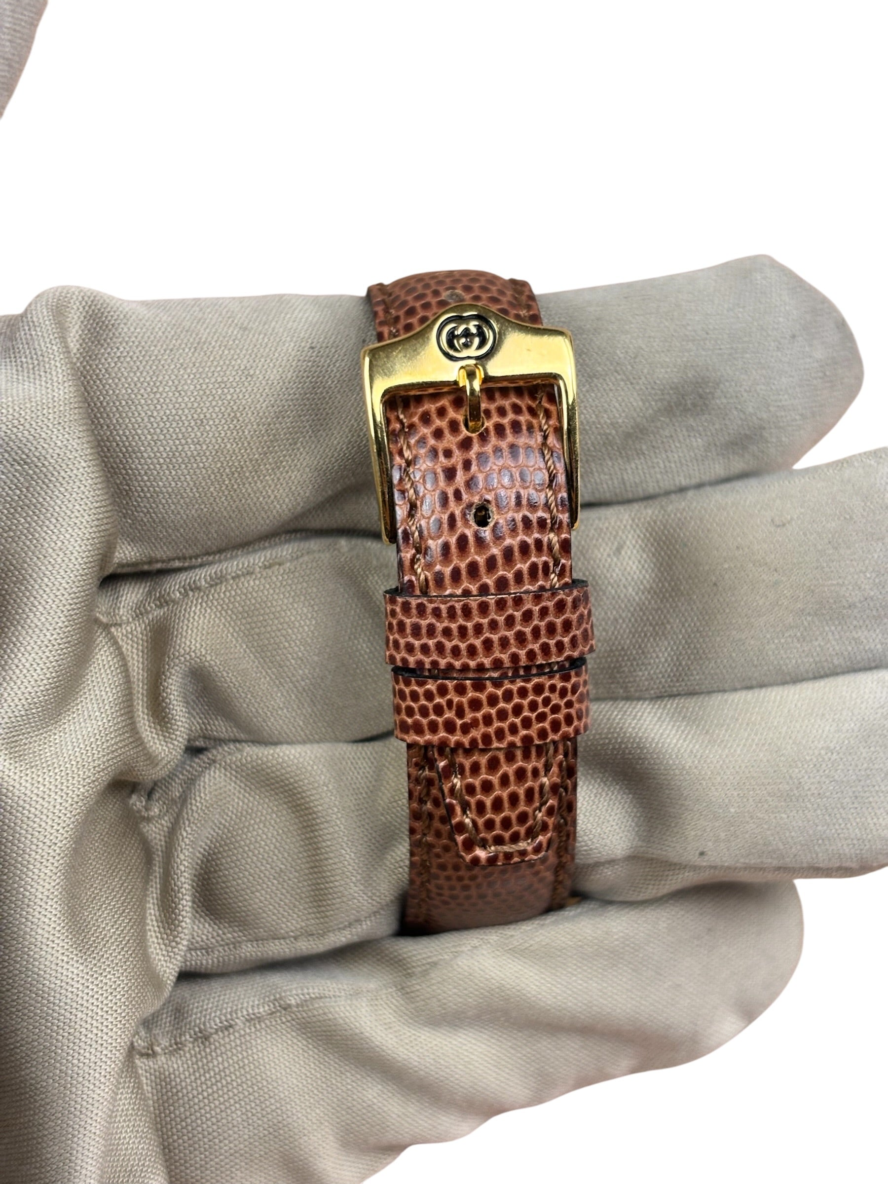 Gucci 2600L Tank Blue Dial Brown Lizard Strap