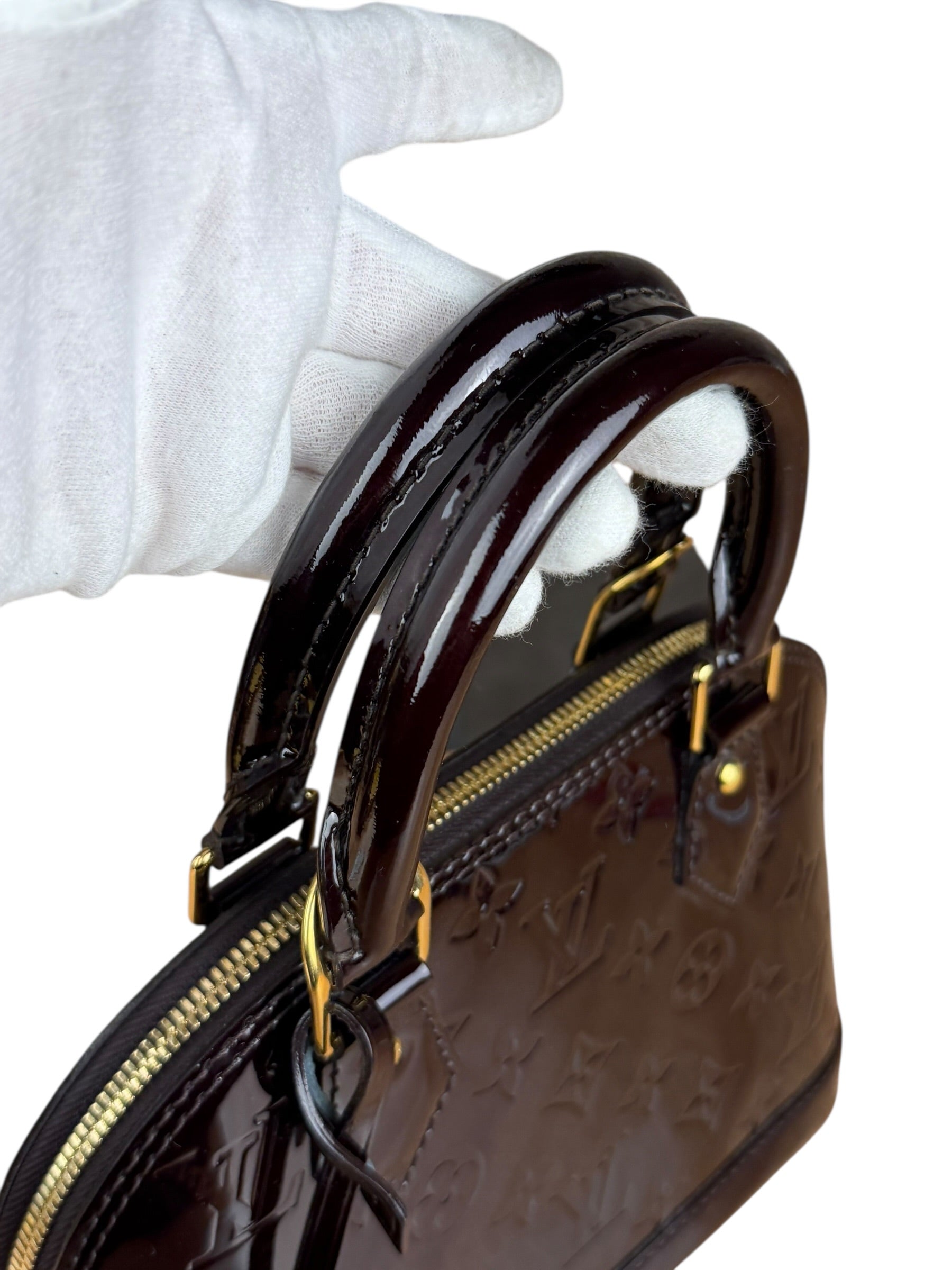 Louis Vuitton Monogram Vernis Alma BB Amarante 2Way Bag