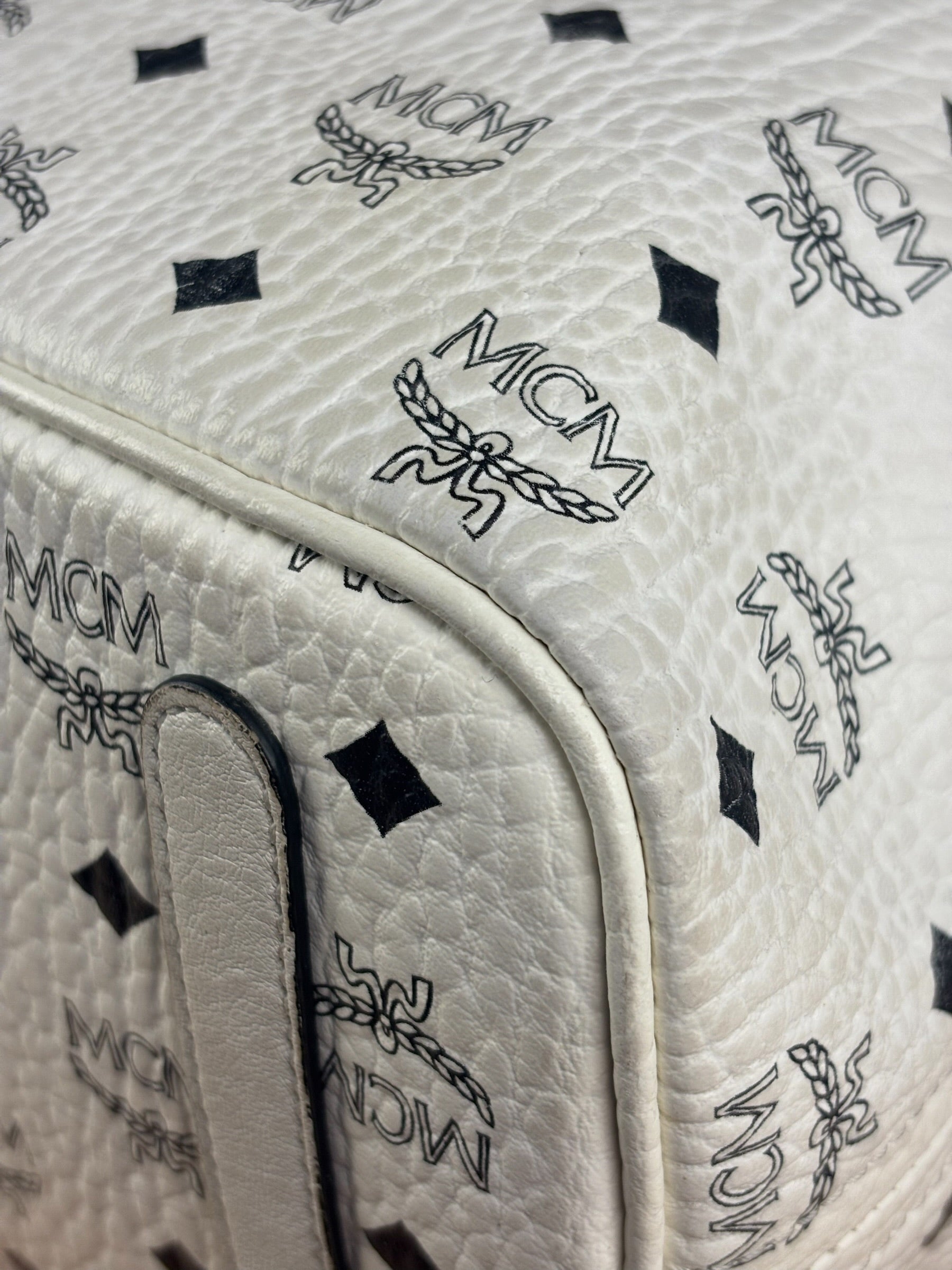 MCM White Leather Reversible Liz Shopper In Visetos Tote Bag