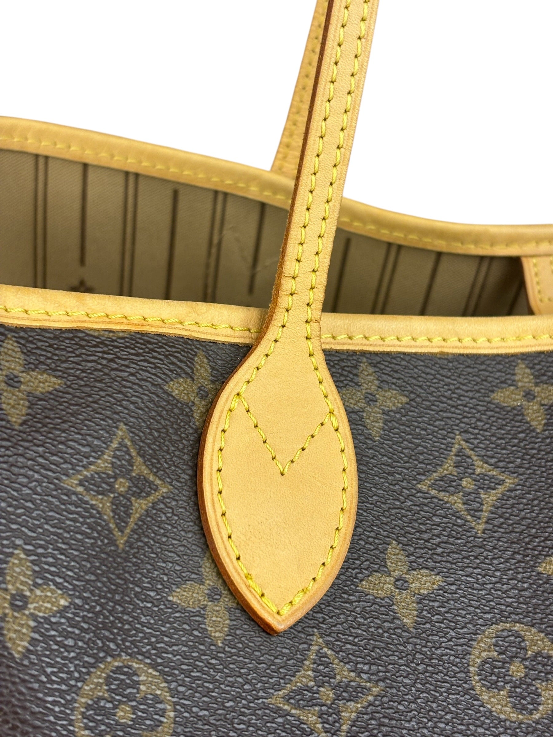 Louis Vuitton Monogram Neverfull Tote Bag GM