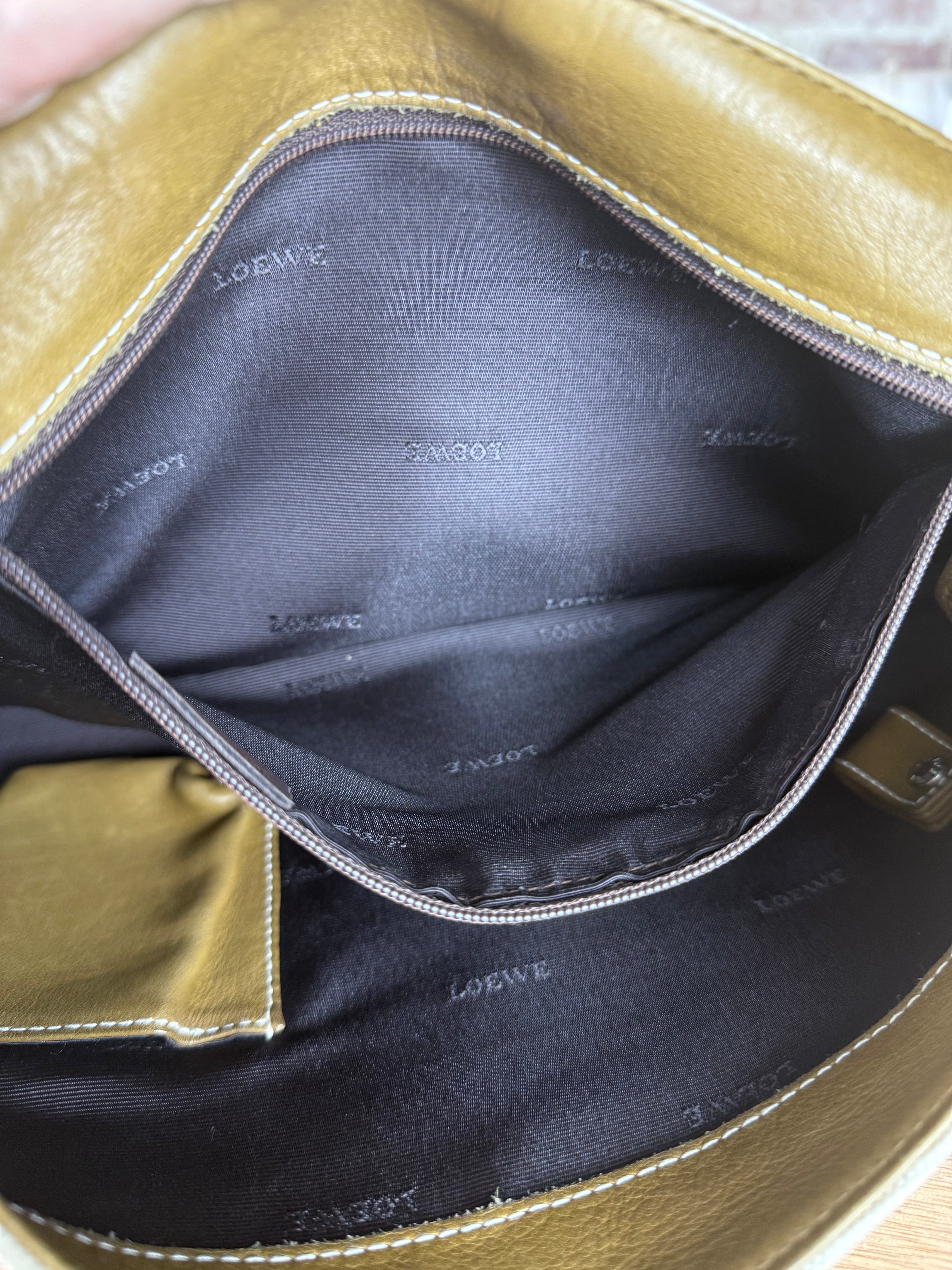 Loewe Tan & Cream Shoulder Bag