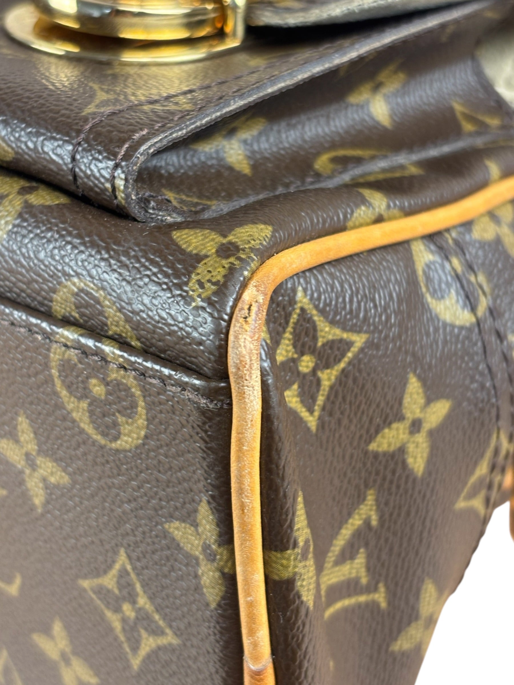 Louis Vuitton Monogram Manhattan Handbag PM
