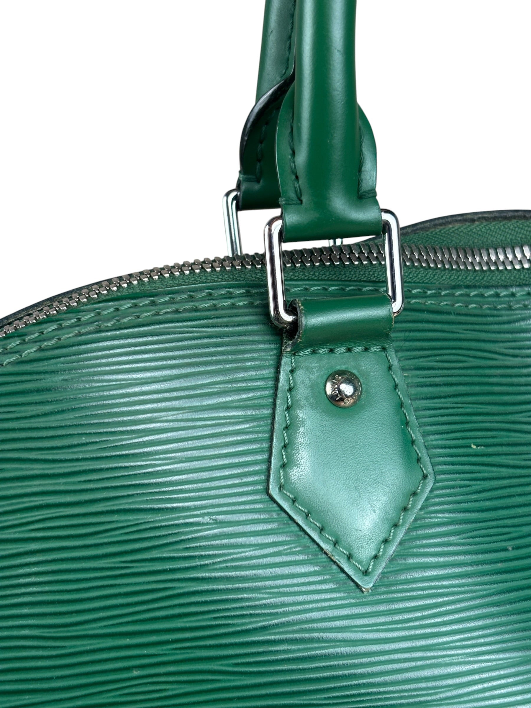 Louis Vuitton Green Epi Alma GM