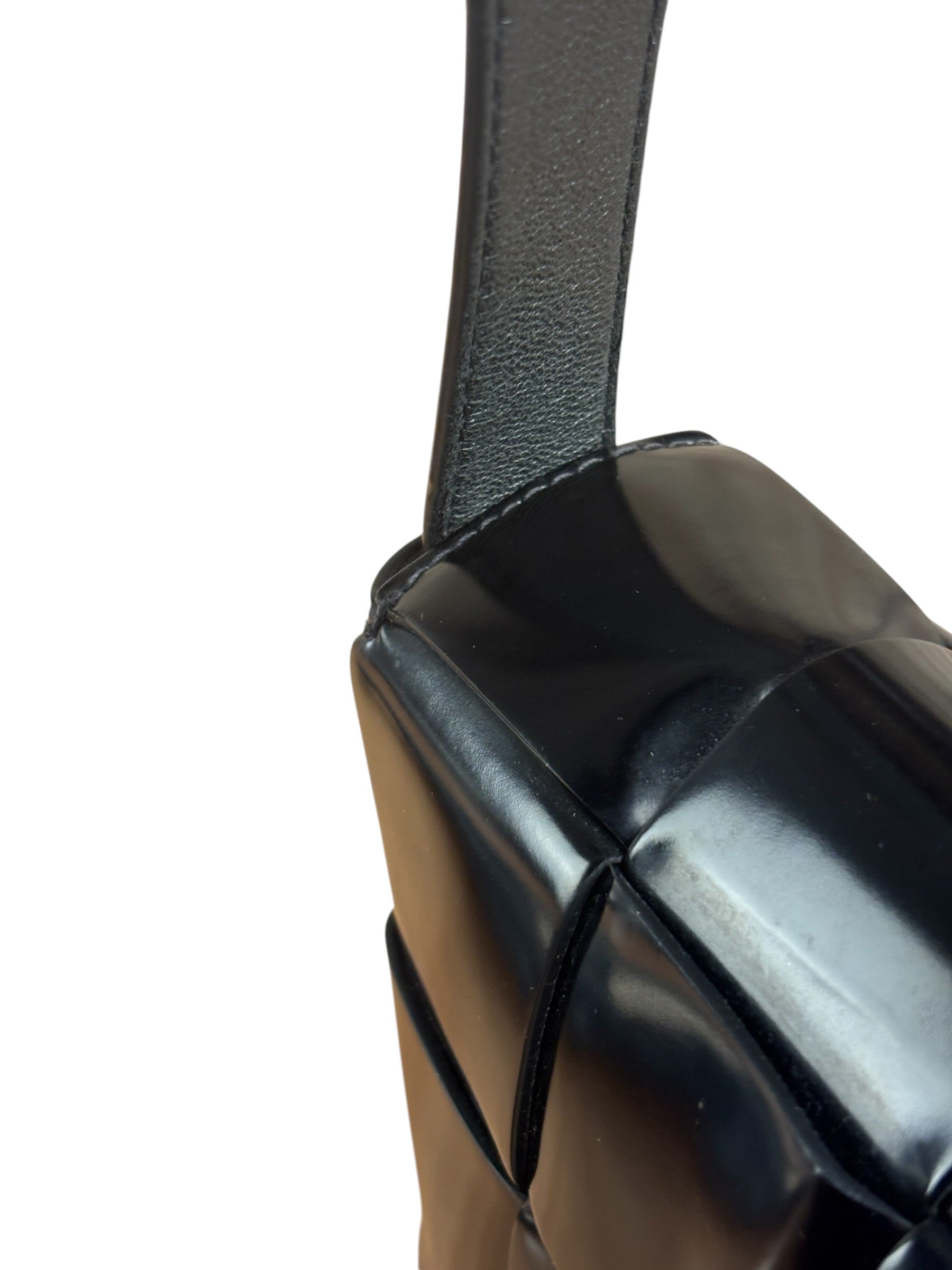 Bottega Veneta Black Leather Maxi Intrecciato Cassette Flap Bag