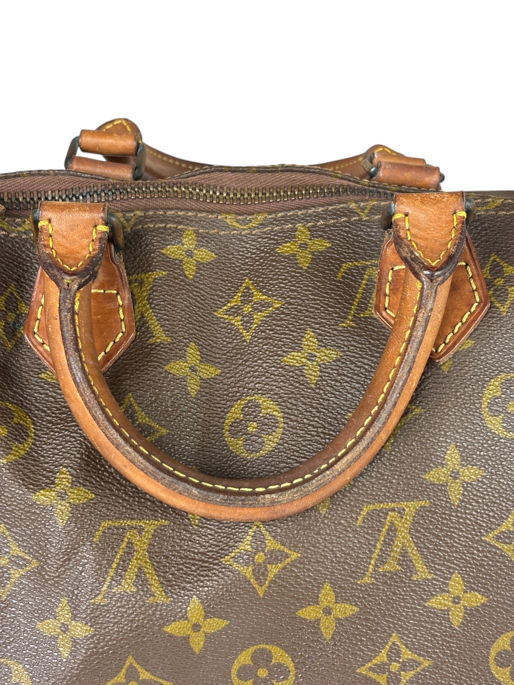 Louis Vuitton Monogram Speedy 35