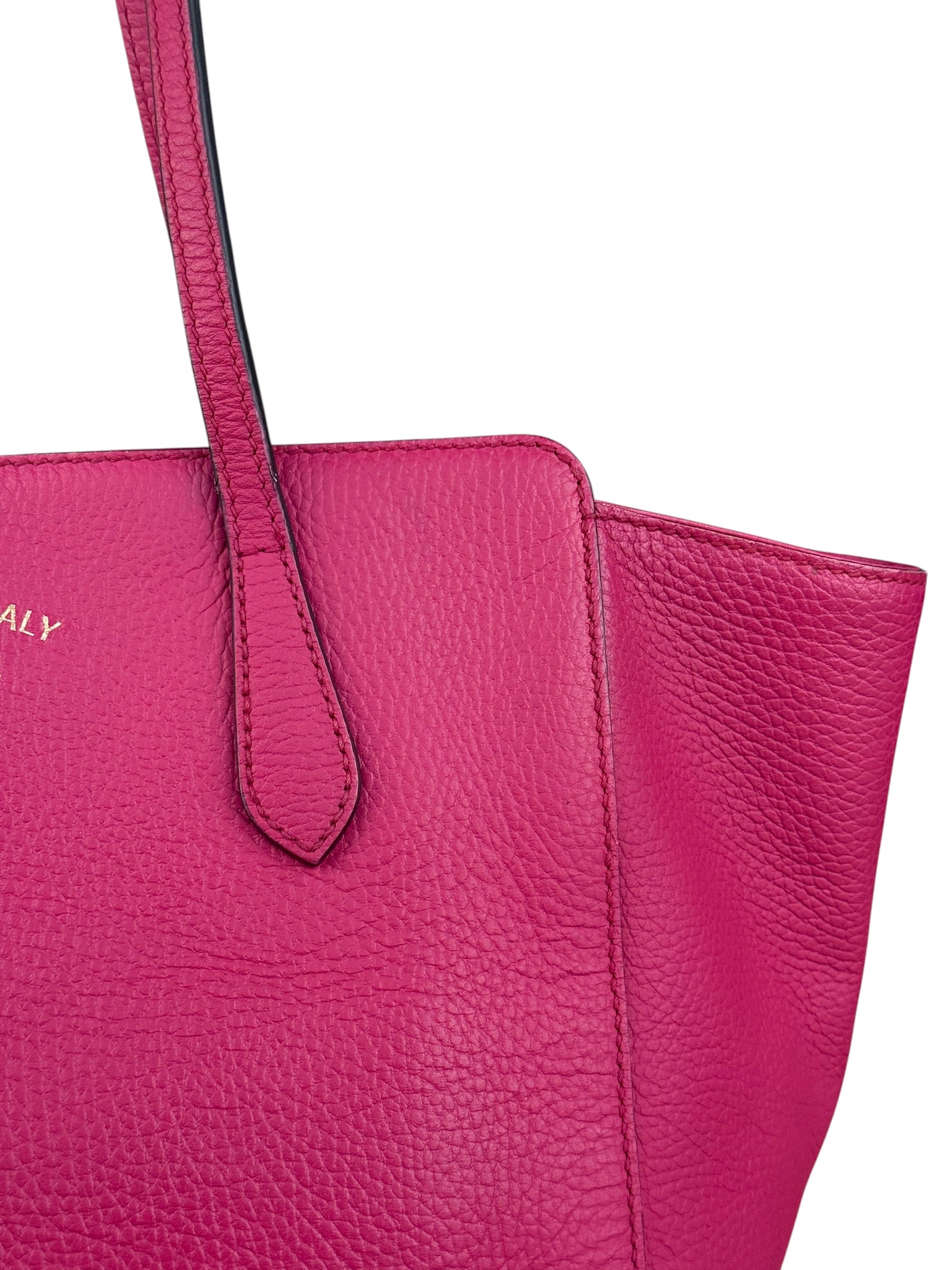Gucci Pink Pebbled Leather Small Swing Tote