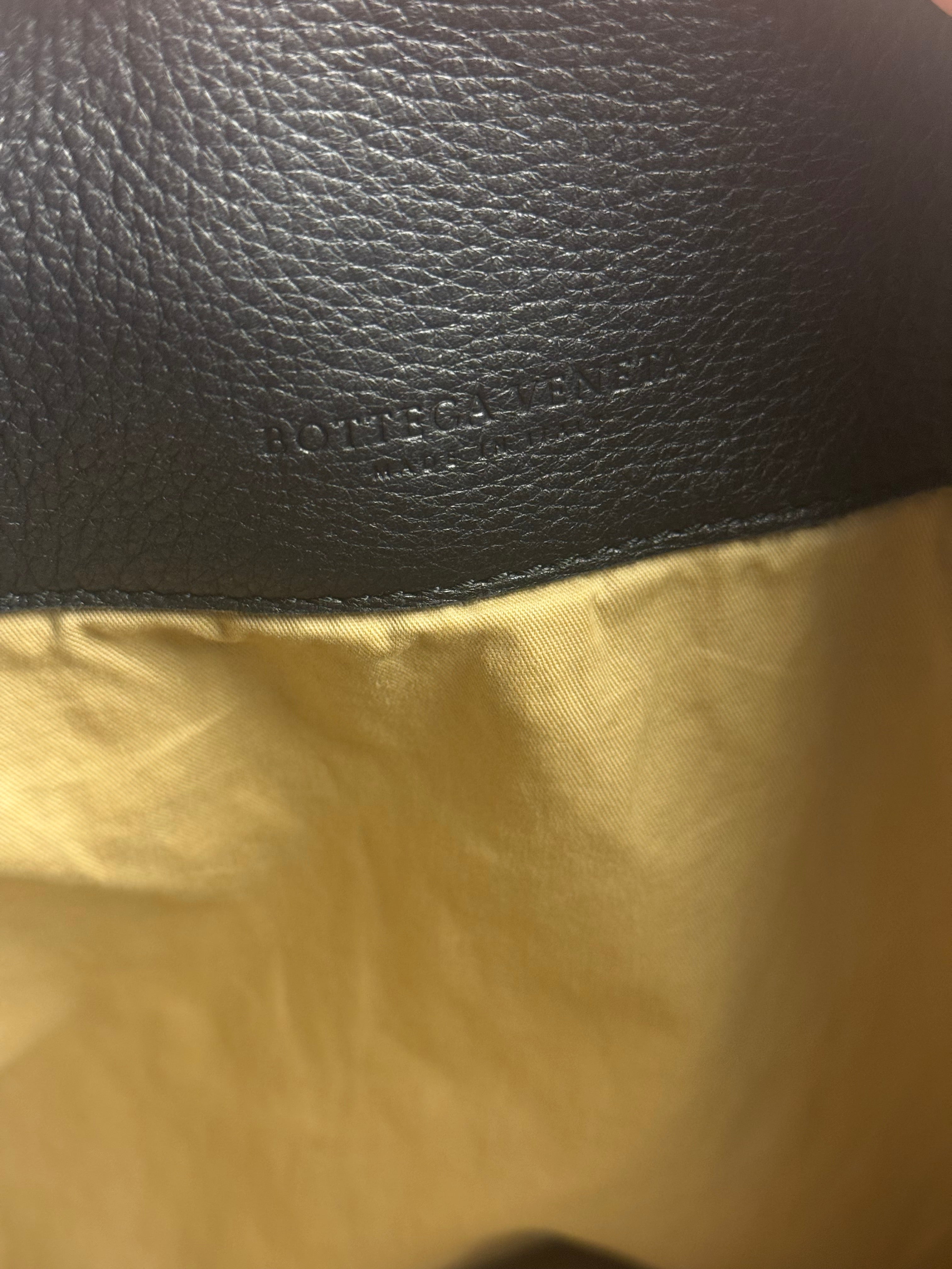 Bottega Veneta Black Cervo Hobo Bag