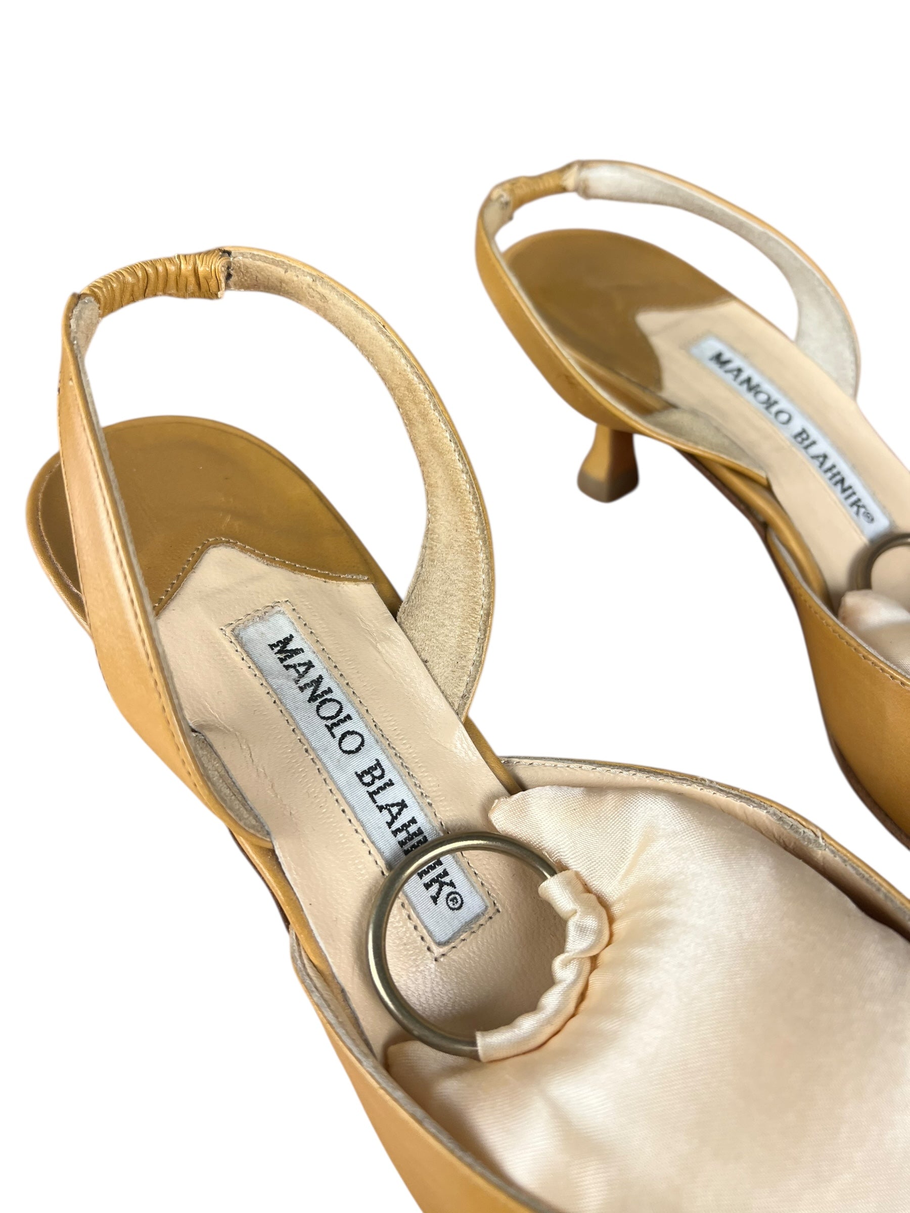Manolo Blahnik Nude Leather Slingback Kitten Heels