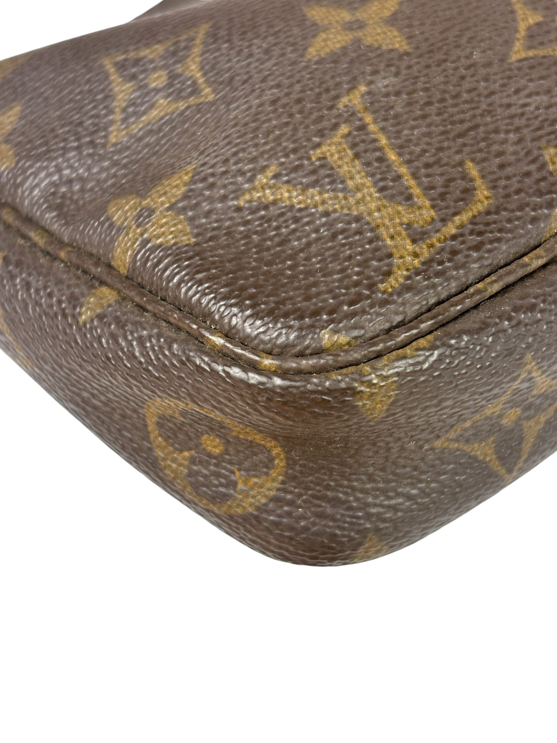 Louis Vuitton Monogram Pochette