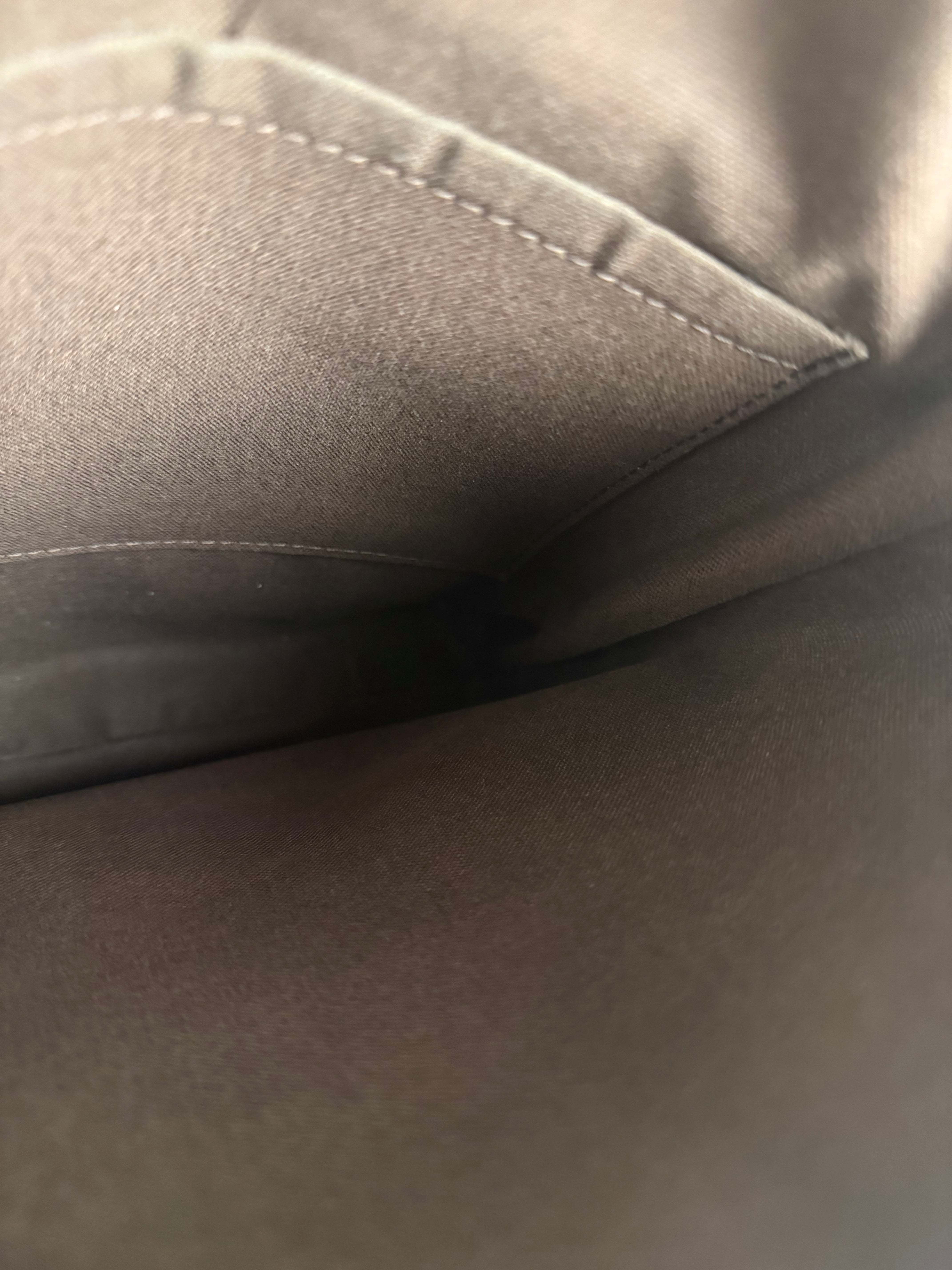 Louis Vuitton Brooklyn Damier Ebene Messenger Bag PM