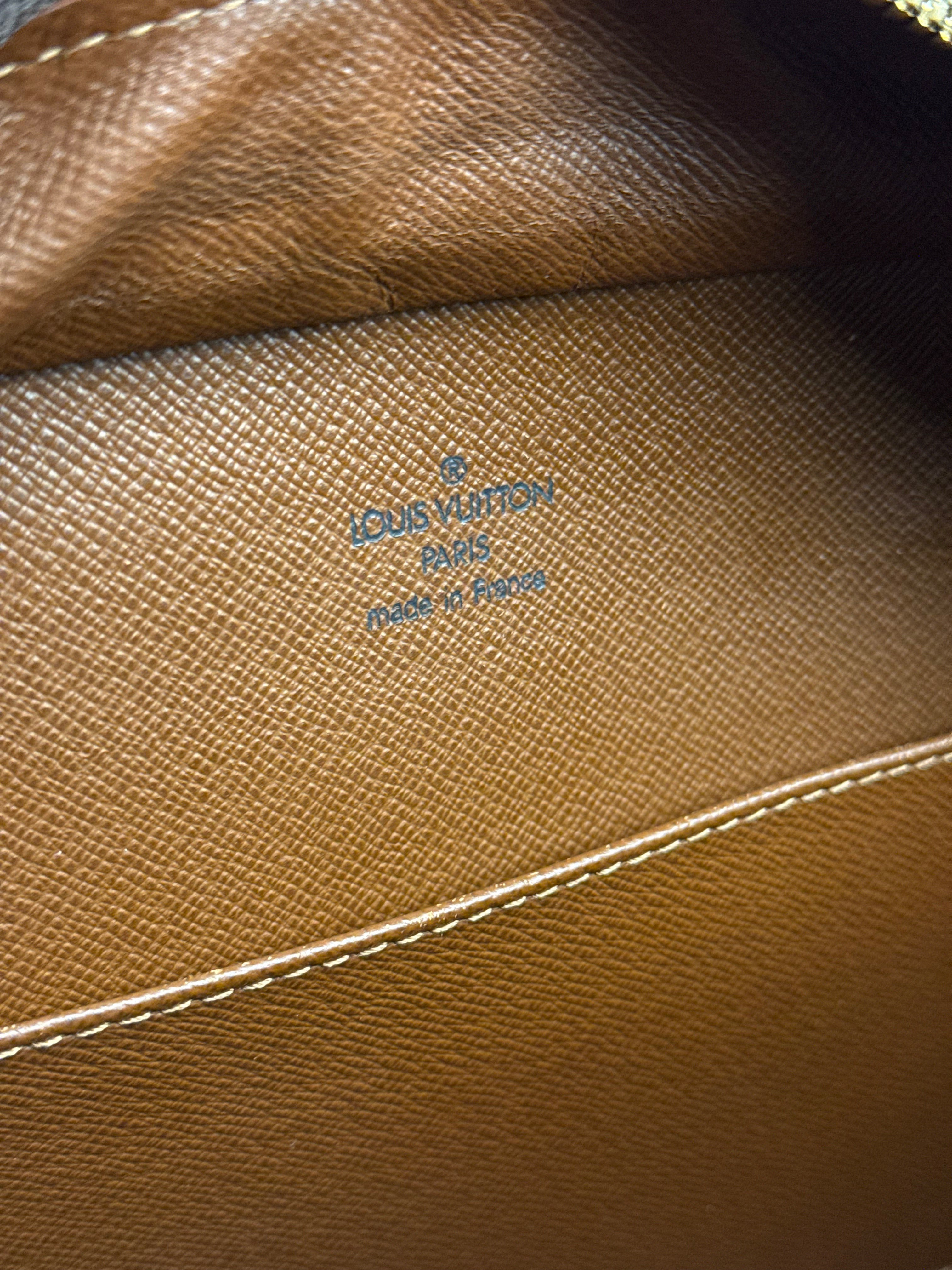 Louis Vuitton Vintage Monogram Cite Shoulder Bag MM