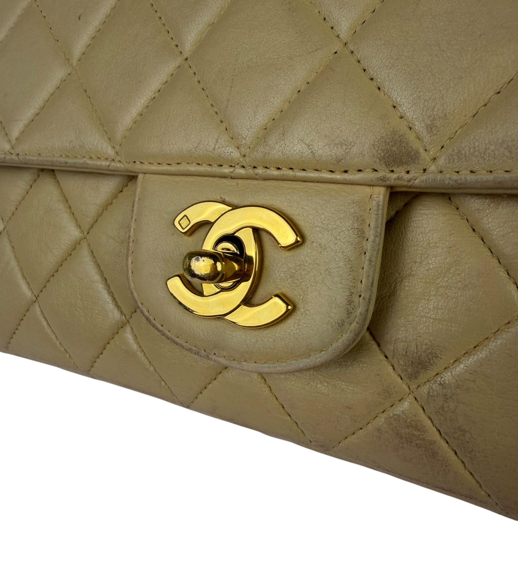 Chanel Vintage Beige Clair Quilted Leather Classic Flap Bag 2004