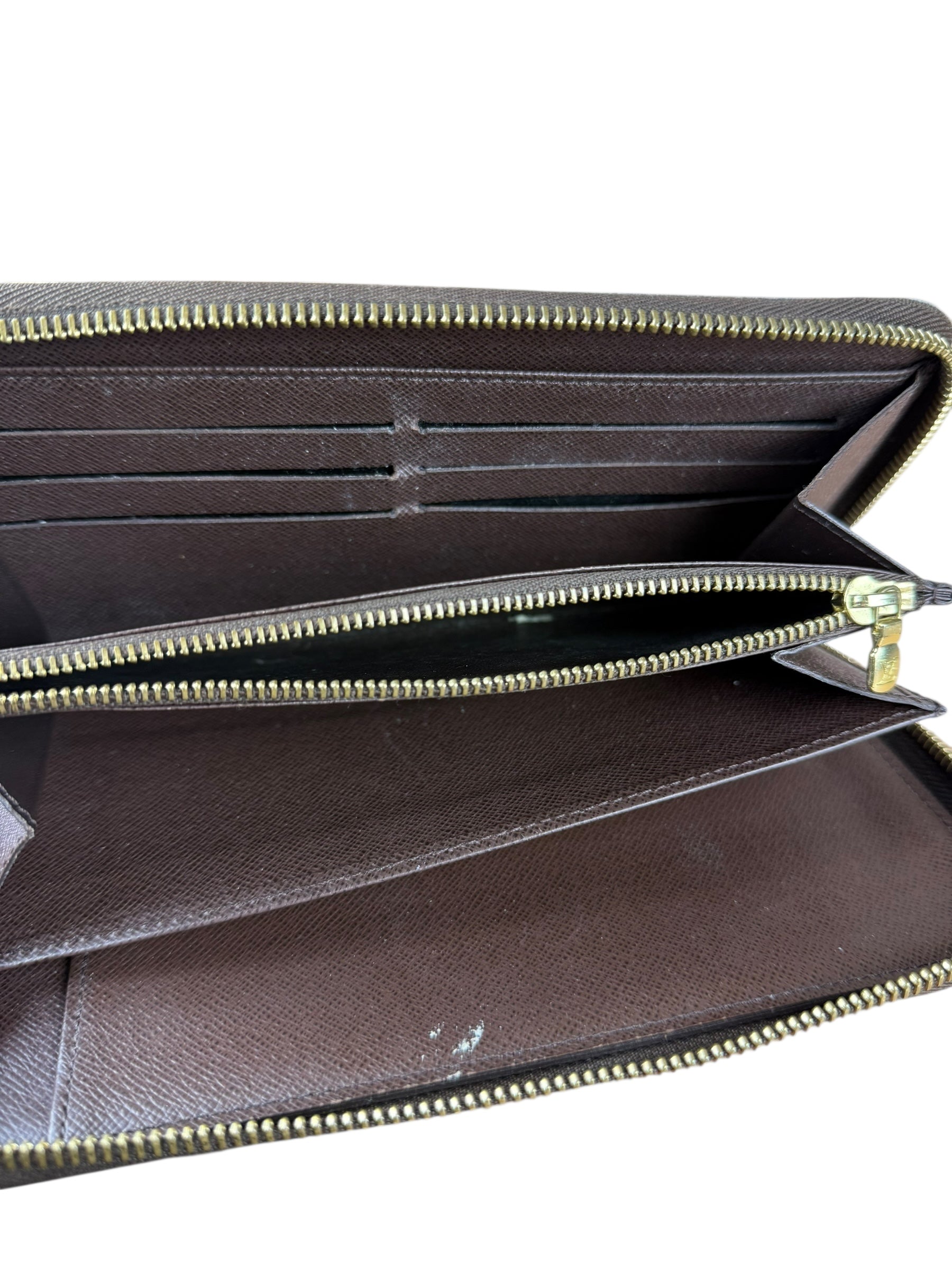 Louis Vuitton Damier Ebene Zippy Organizer Wallet