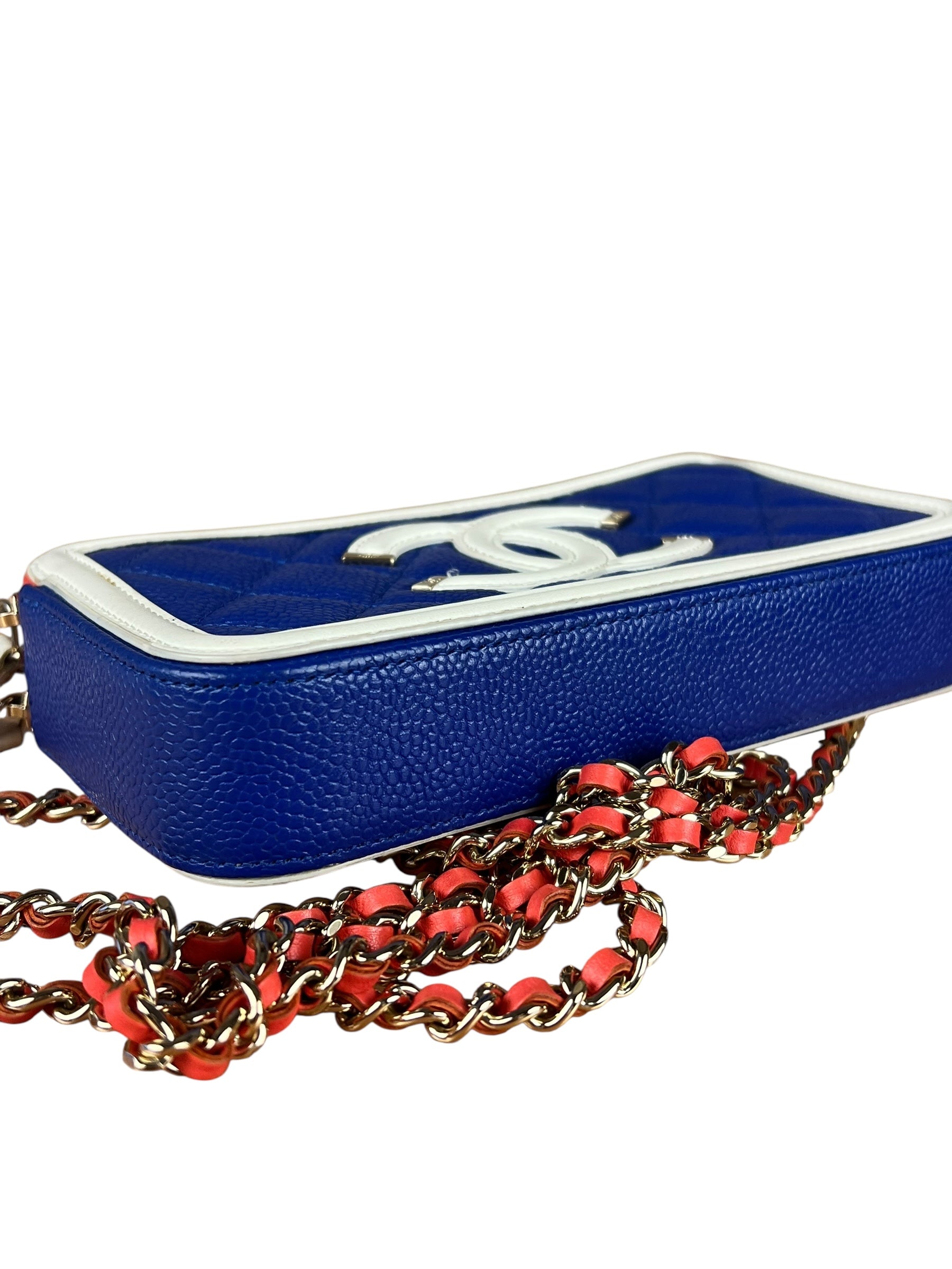 Chanel 2019 Caviar Quilted CC Filigree Clutch on Chain