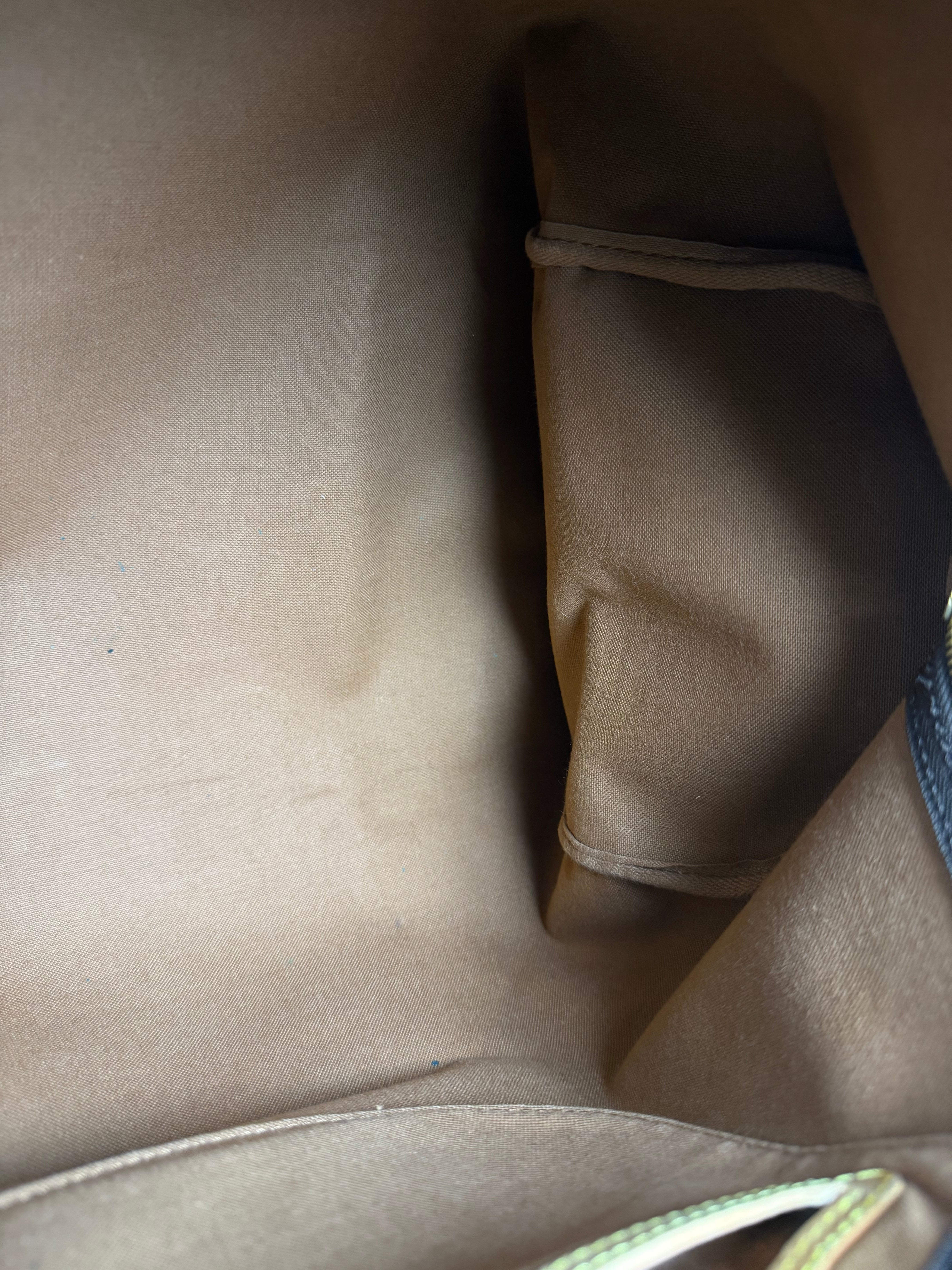 Louis Vuitton Monogram Speedy 40