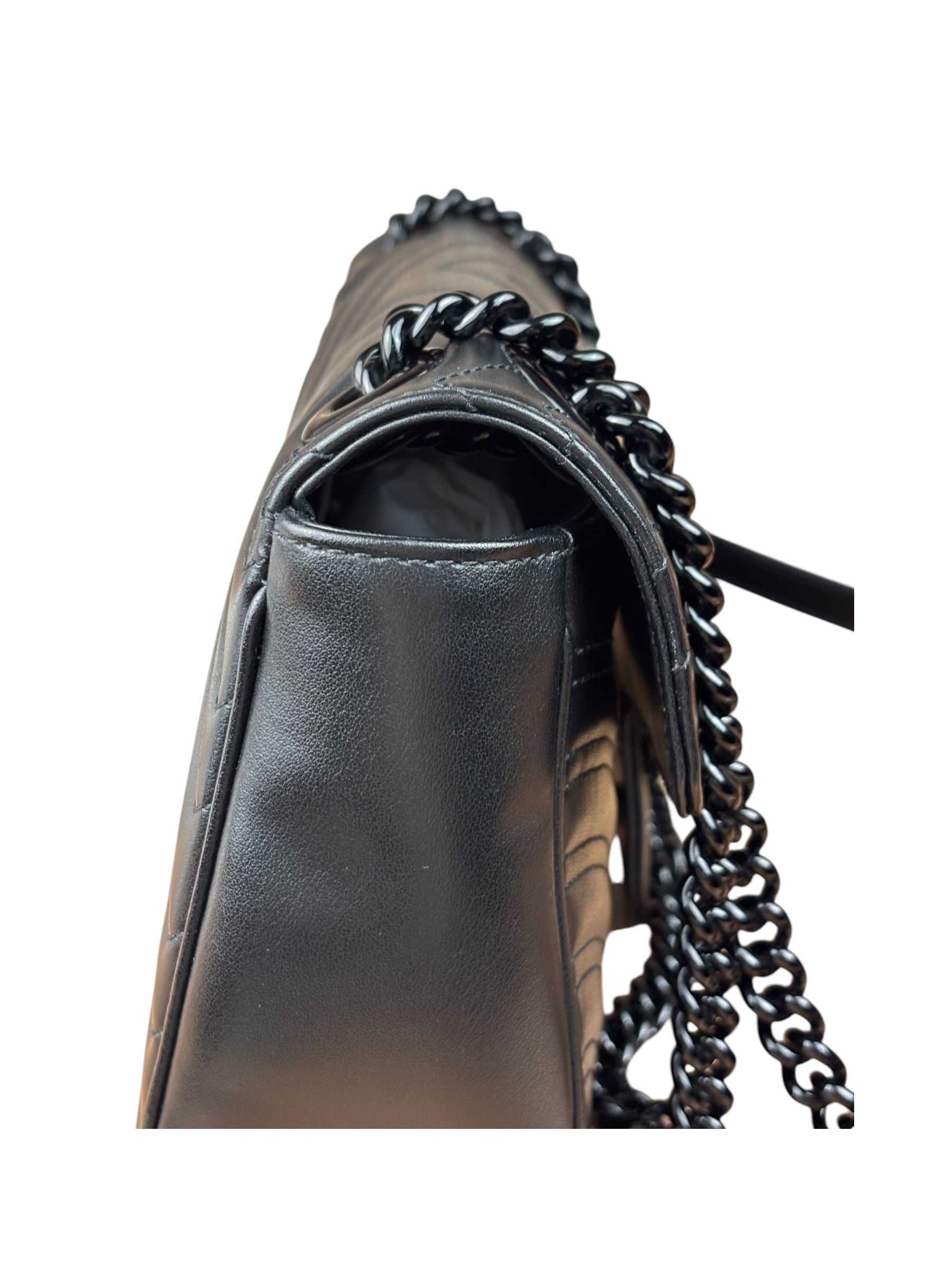 Gucci Black GG Marmont Small Shoulder Bag