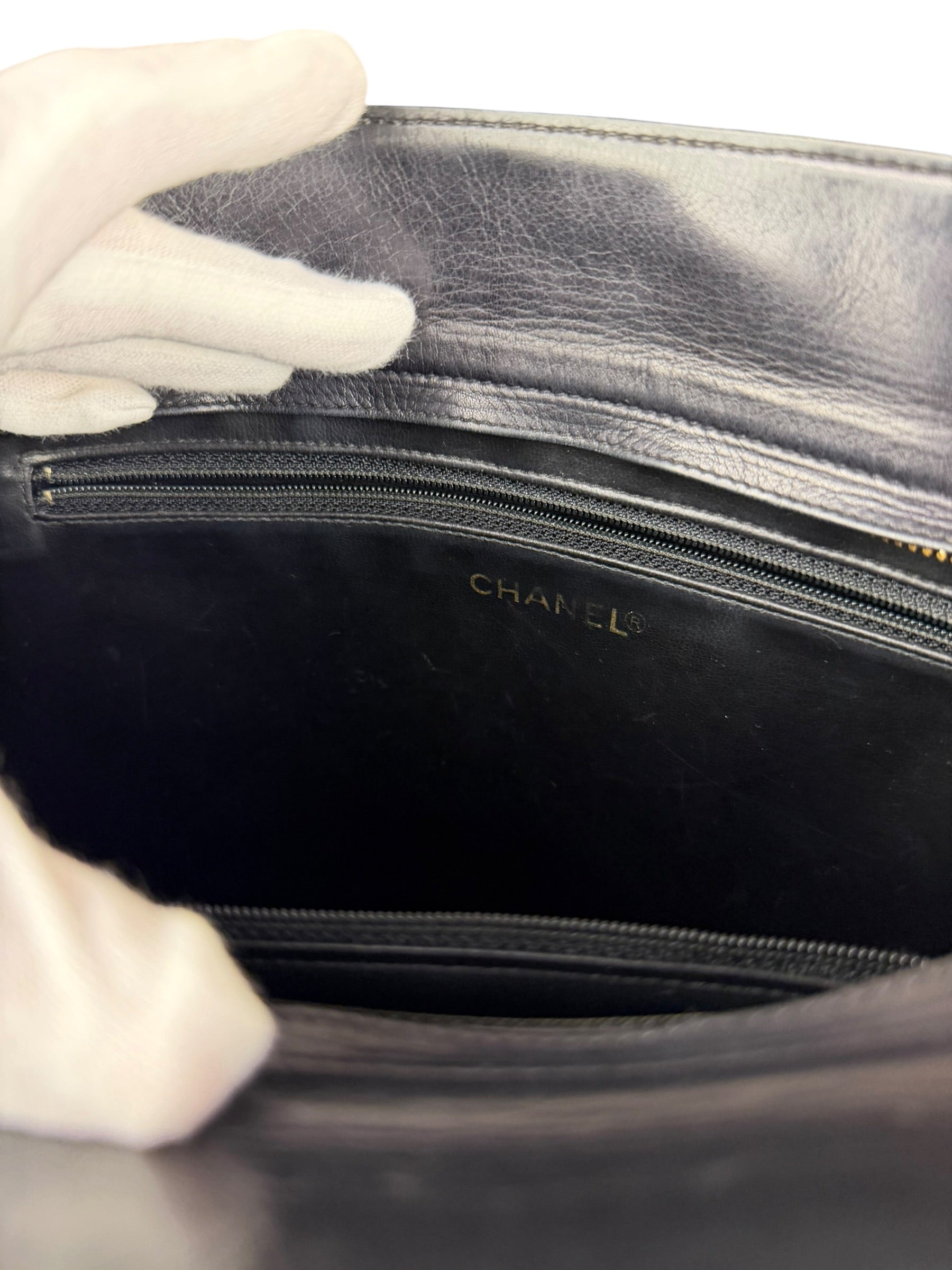 Chanel Vintage Black/White Leather CC Chain Tote '89-'91