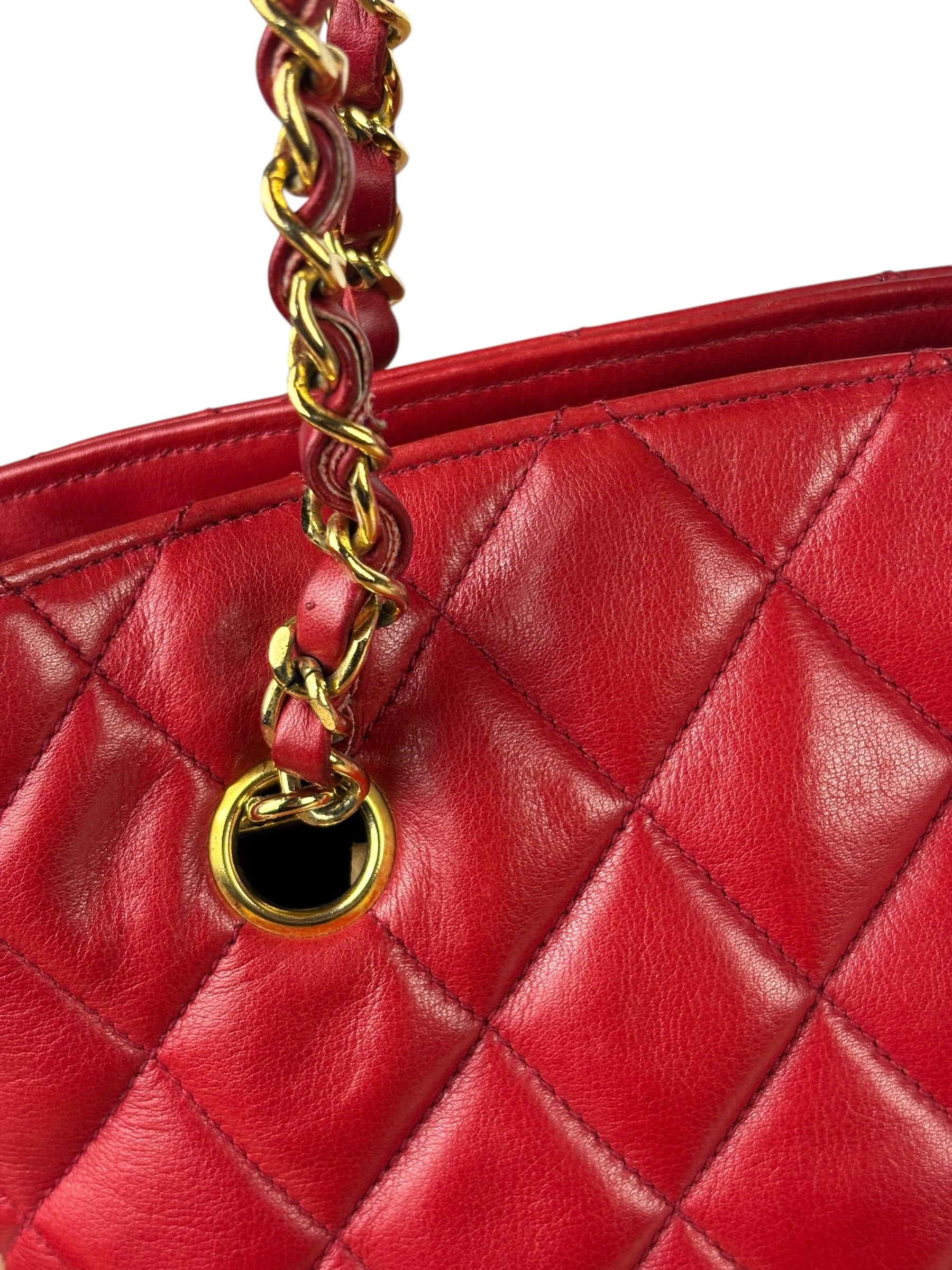 Chanel Vintage Red Quilted Lambskin Shoulder Bag 1989