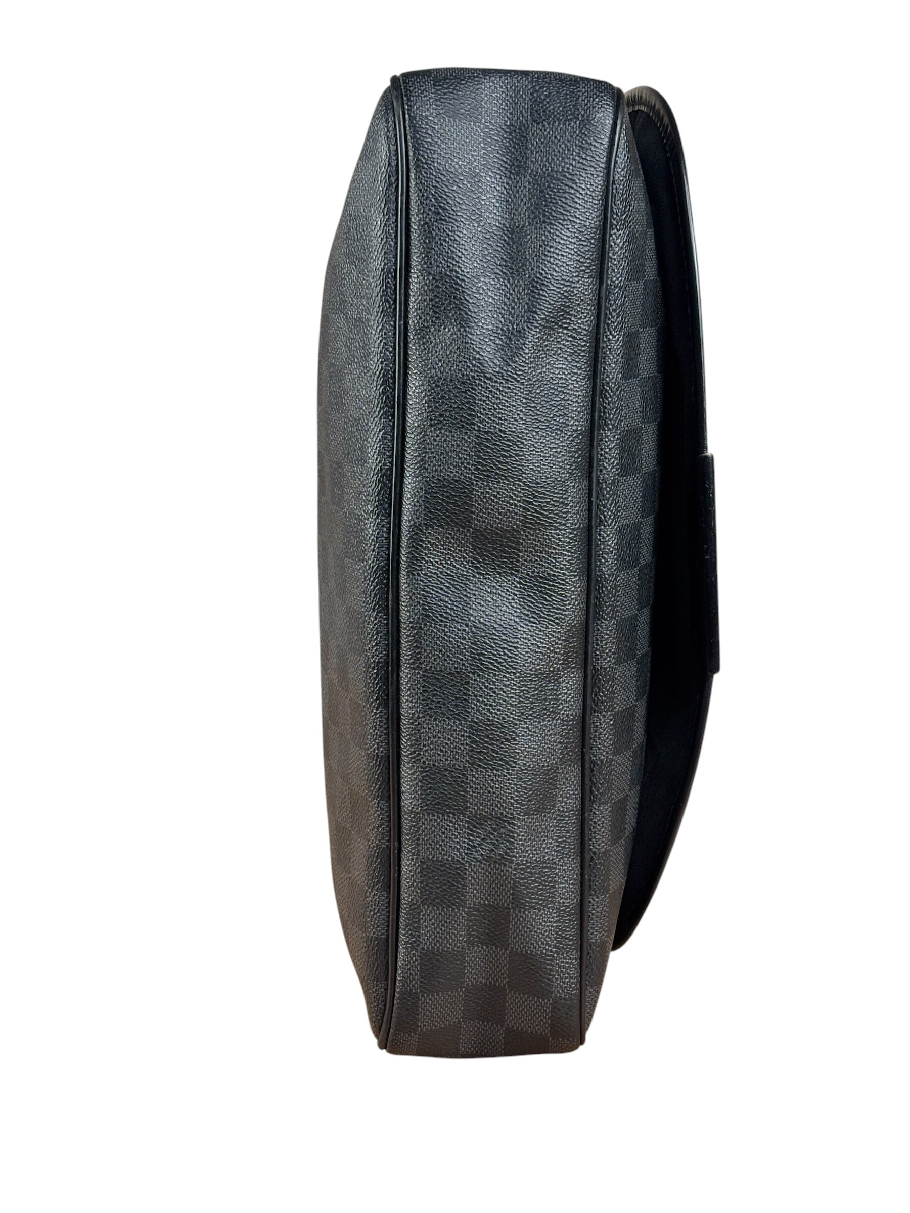 Louis Vuitton Damier Graphite Daniel Messenger Bag