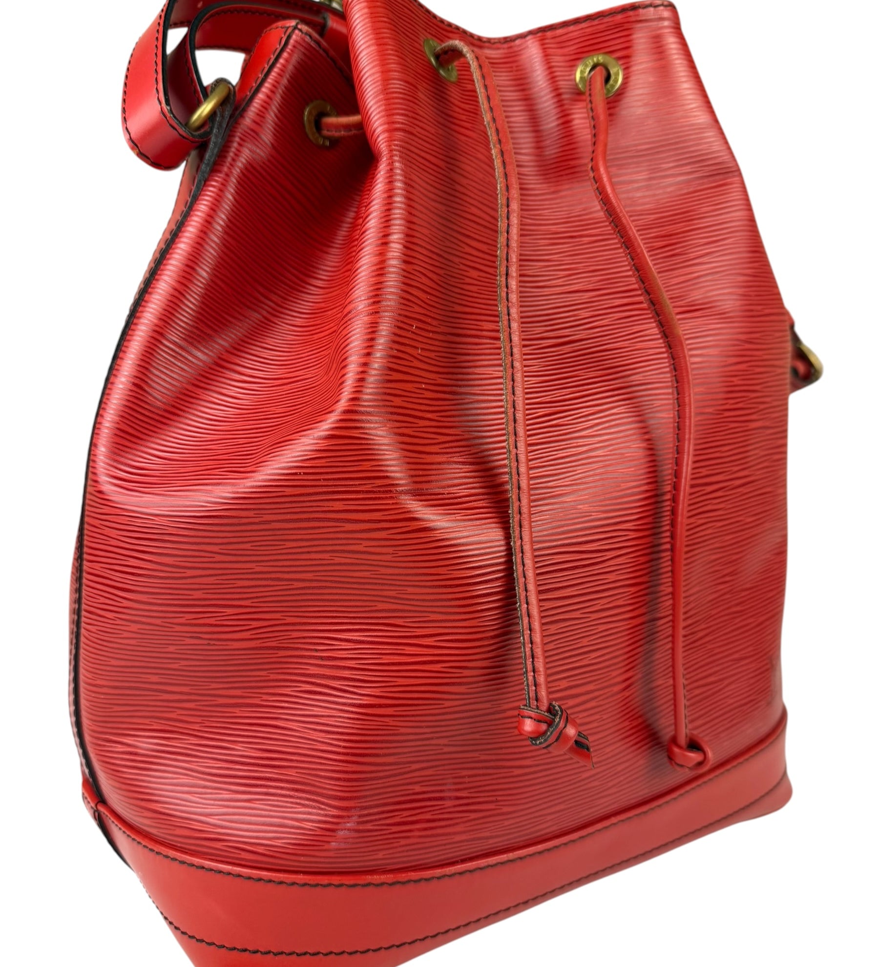 Louis Vuitton Red Epi Leather Neo Bucket Bag PM