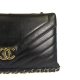 Chanel Black Calfskin Chevron Envelop Flap Bag 2019