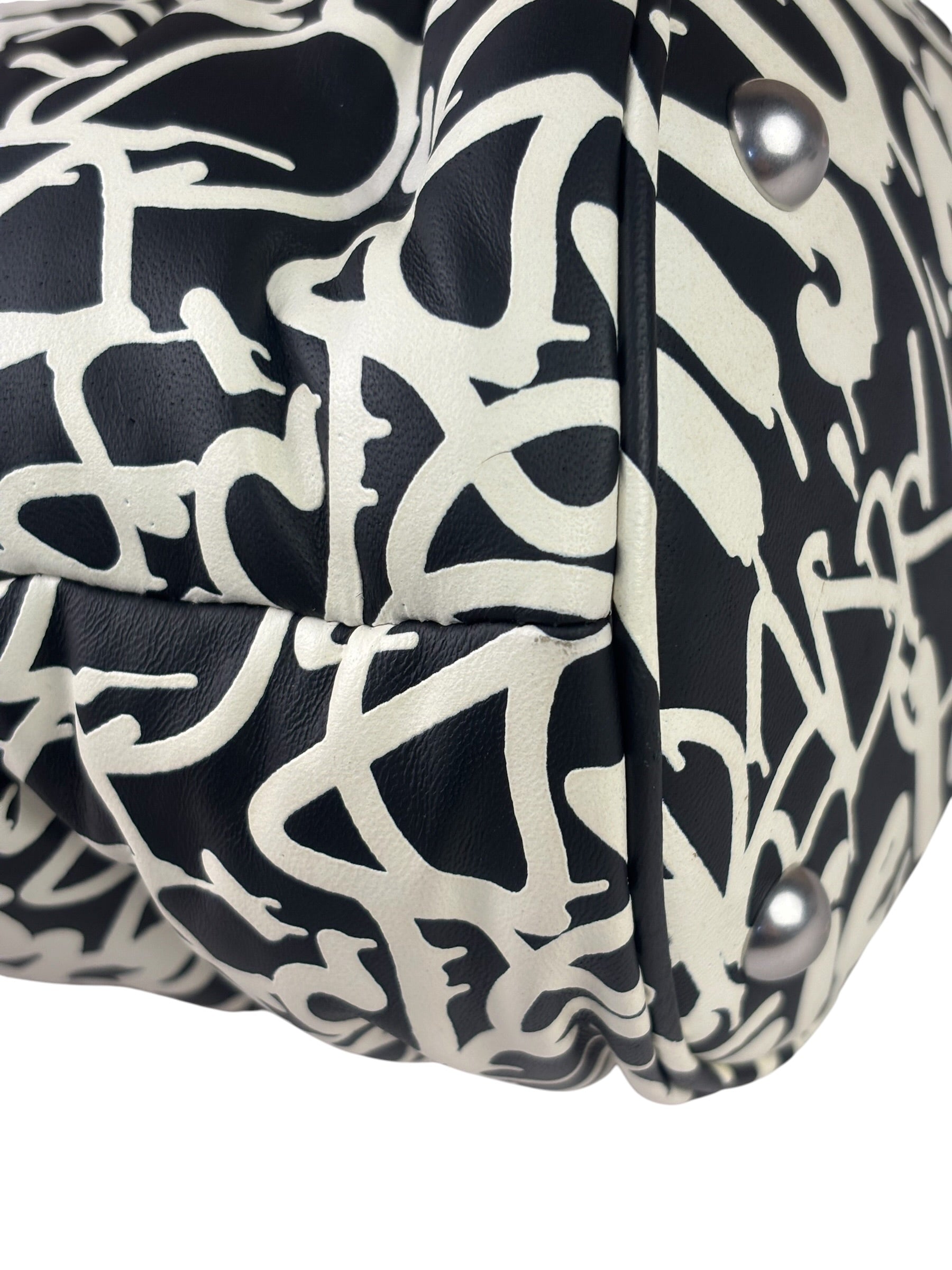 Maison Margiela Martin Black/White 5AC Bucket Bag