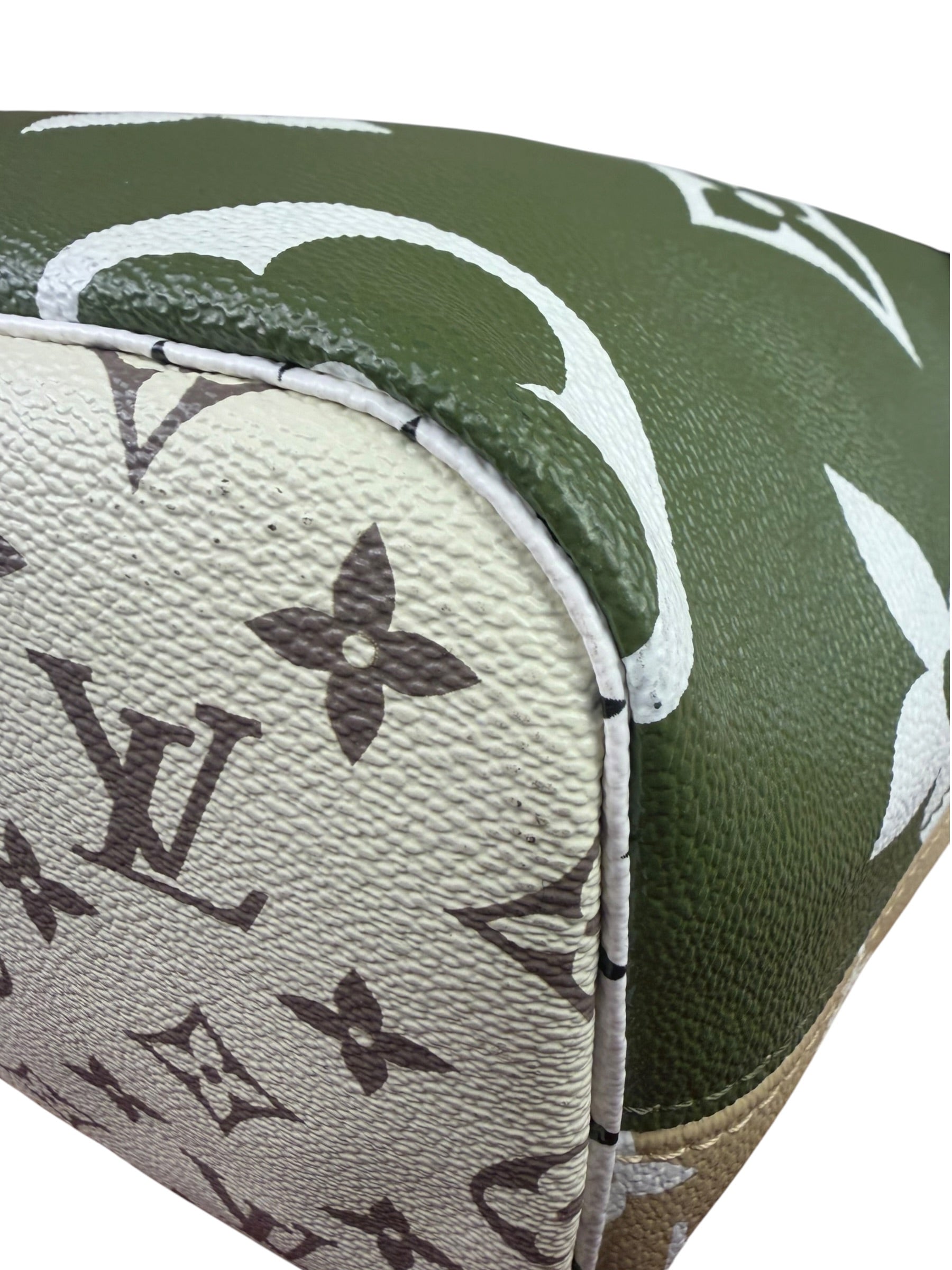Louis Vuitton Olive Green/Beige Monogram Giant Neverfull MM
