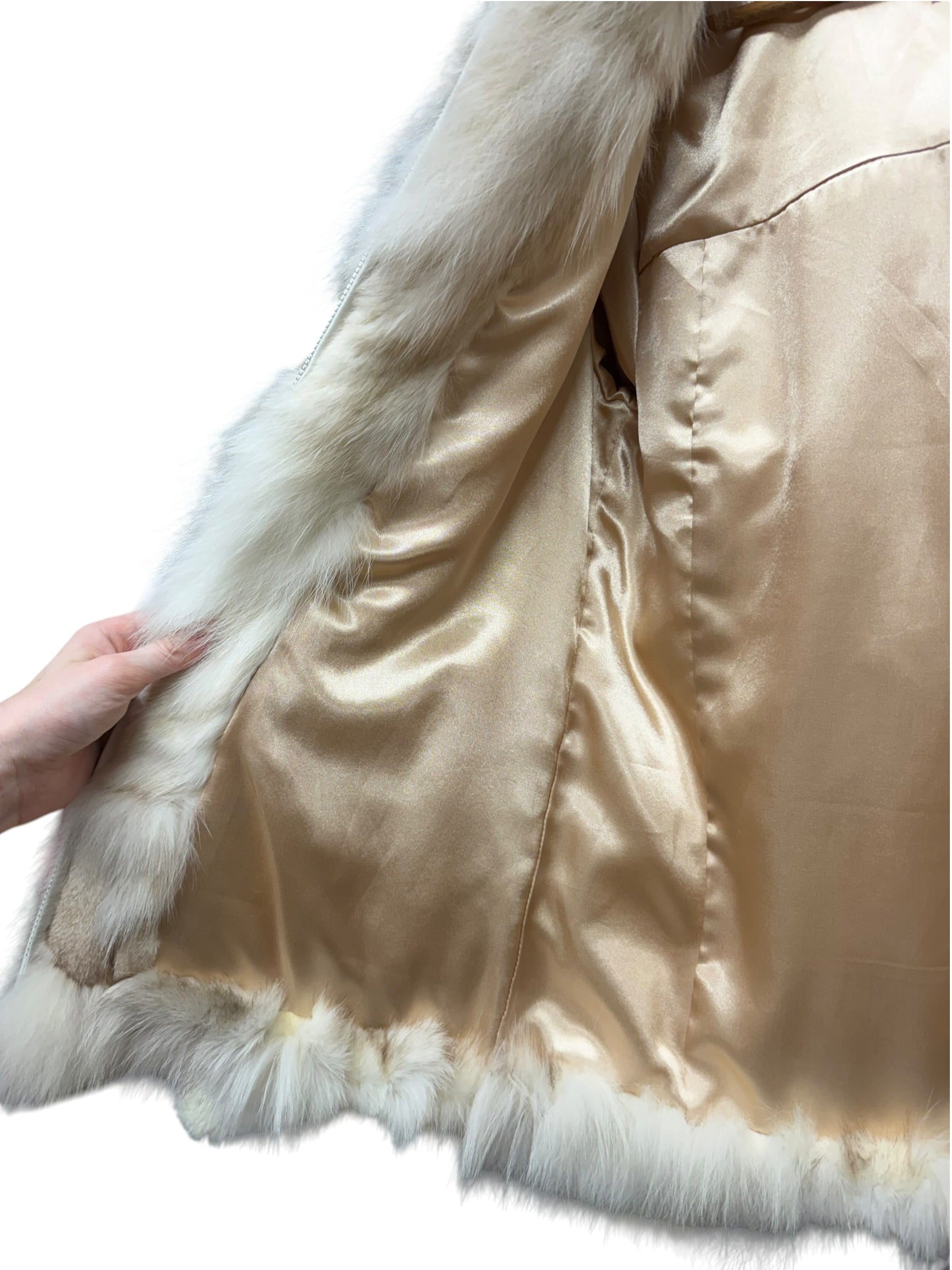 Vintage Peach John Light Ivory Tones Satin Lining Fur Coat