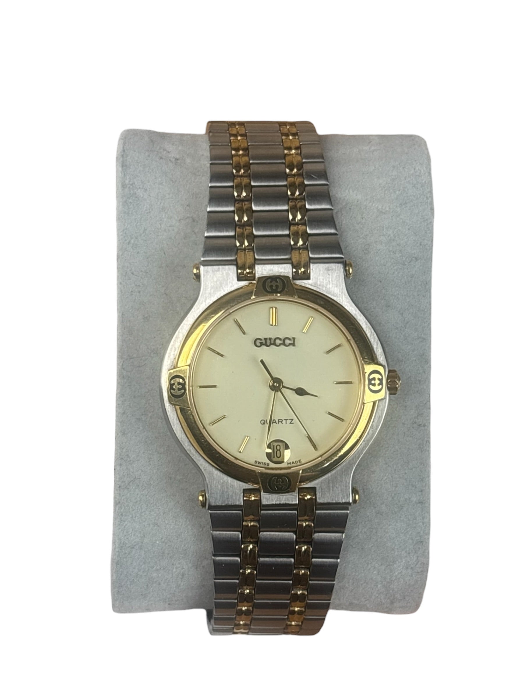 Gucci 9000L 2Tone Cream Stick Dial