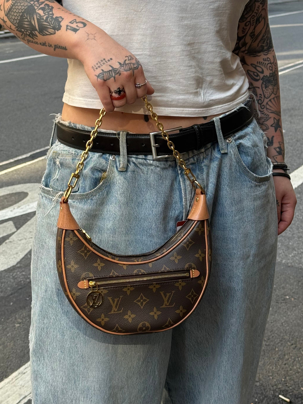 Louis Vuitton Monogram Loop Pochette