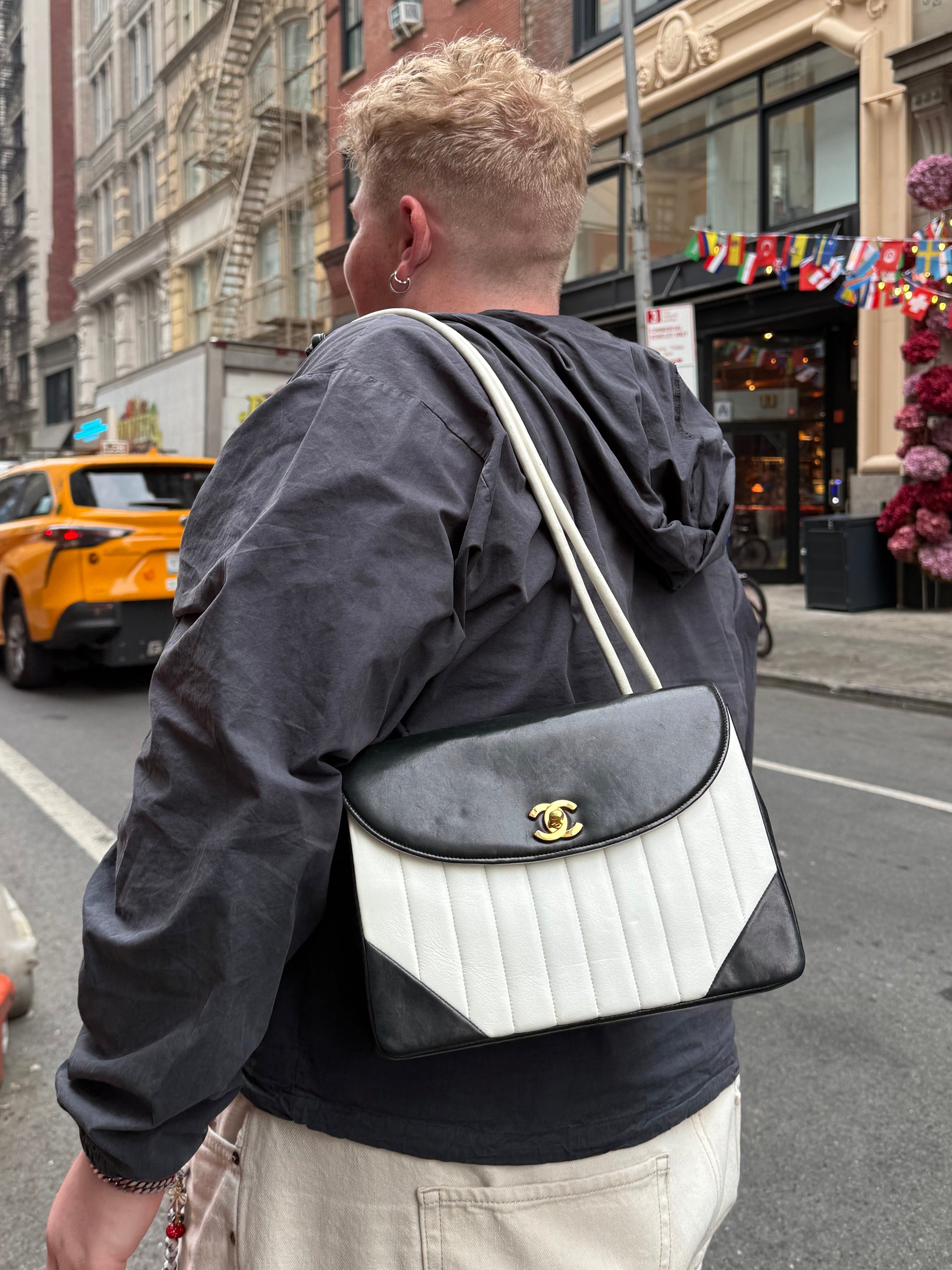 Chanel – 17th St