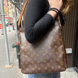 Louis Vuitton Monogram Looping GM