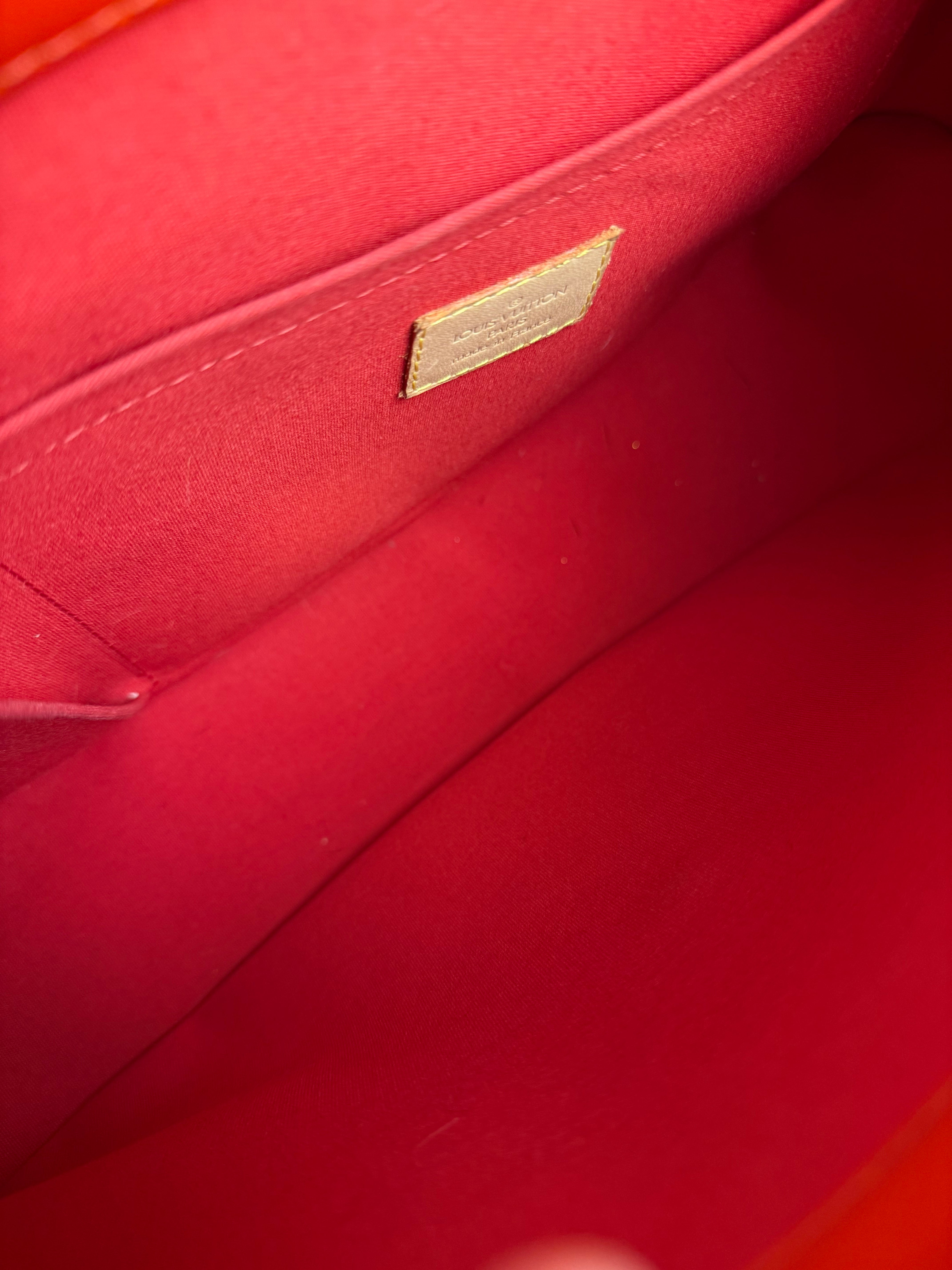 Louis Vuitton Biscayne Bay Shoulder Bag