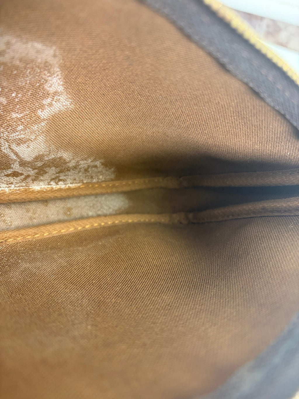Louis Vuitton Monogram Pochette