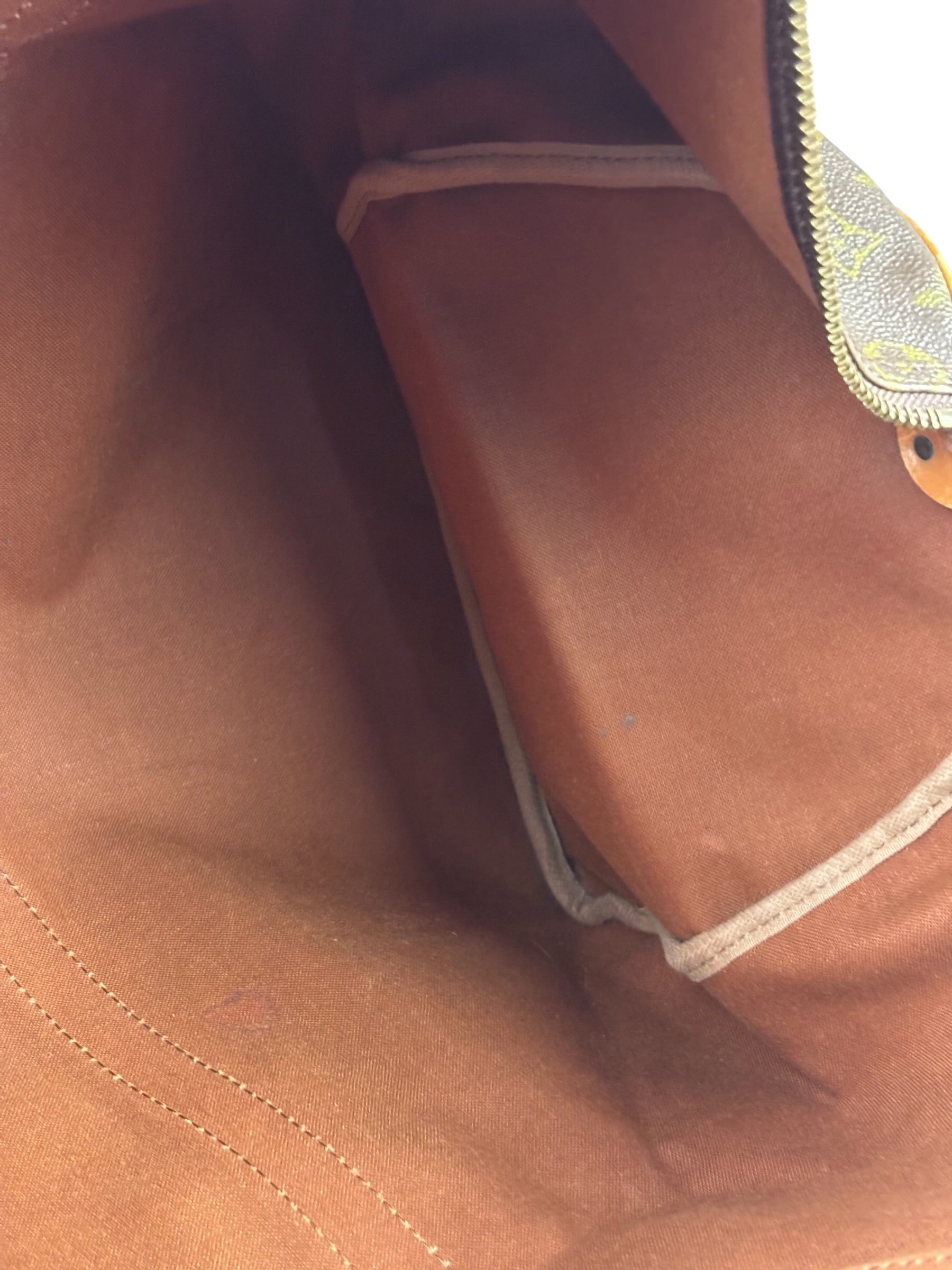 Louis Vuitton Monogram Keepall 50