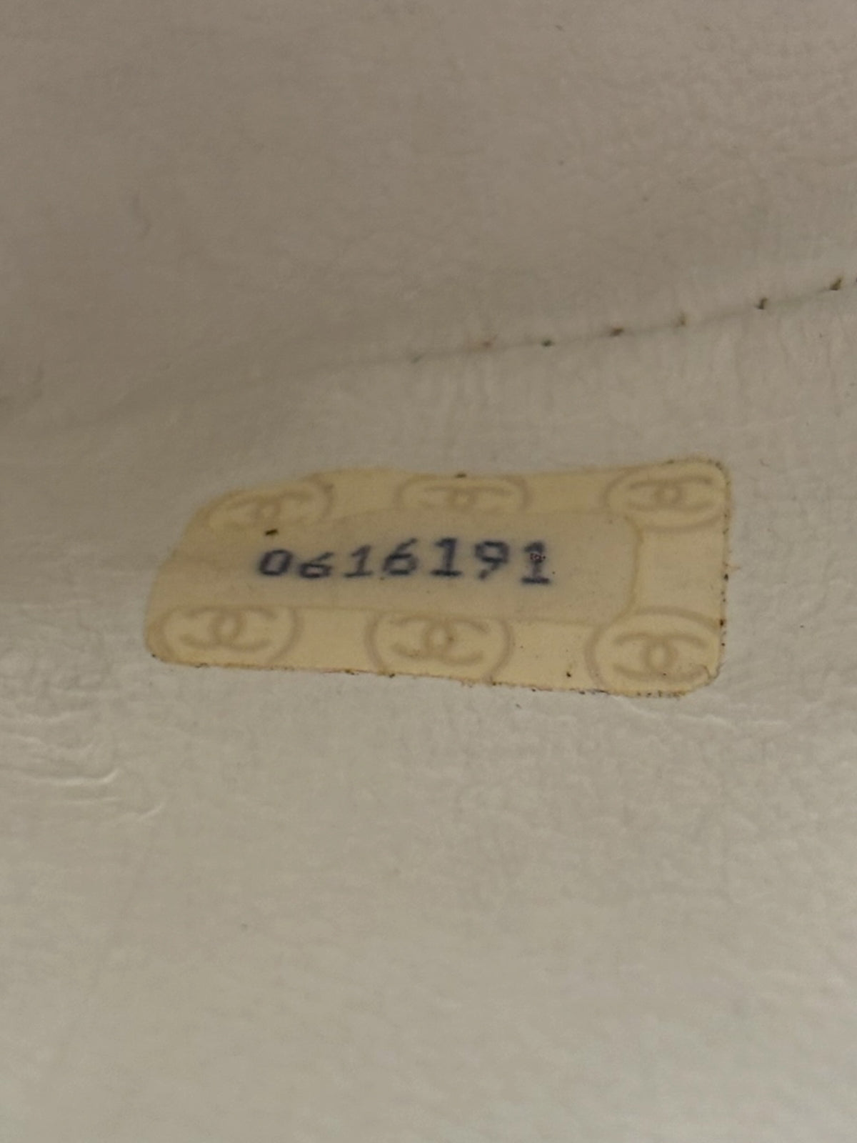 Chanel Vintage White Quilted Leather Flap Bag 1986