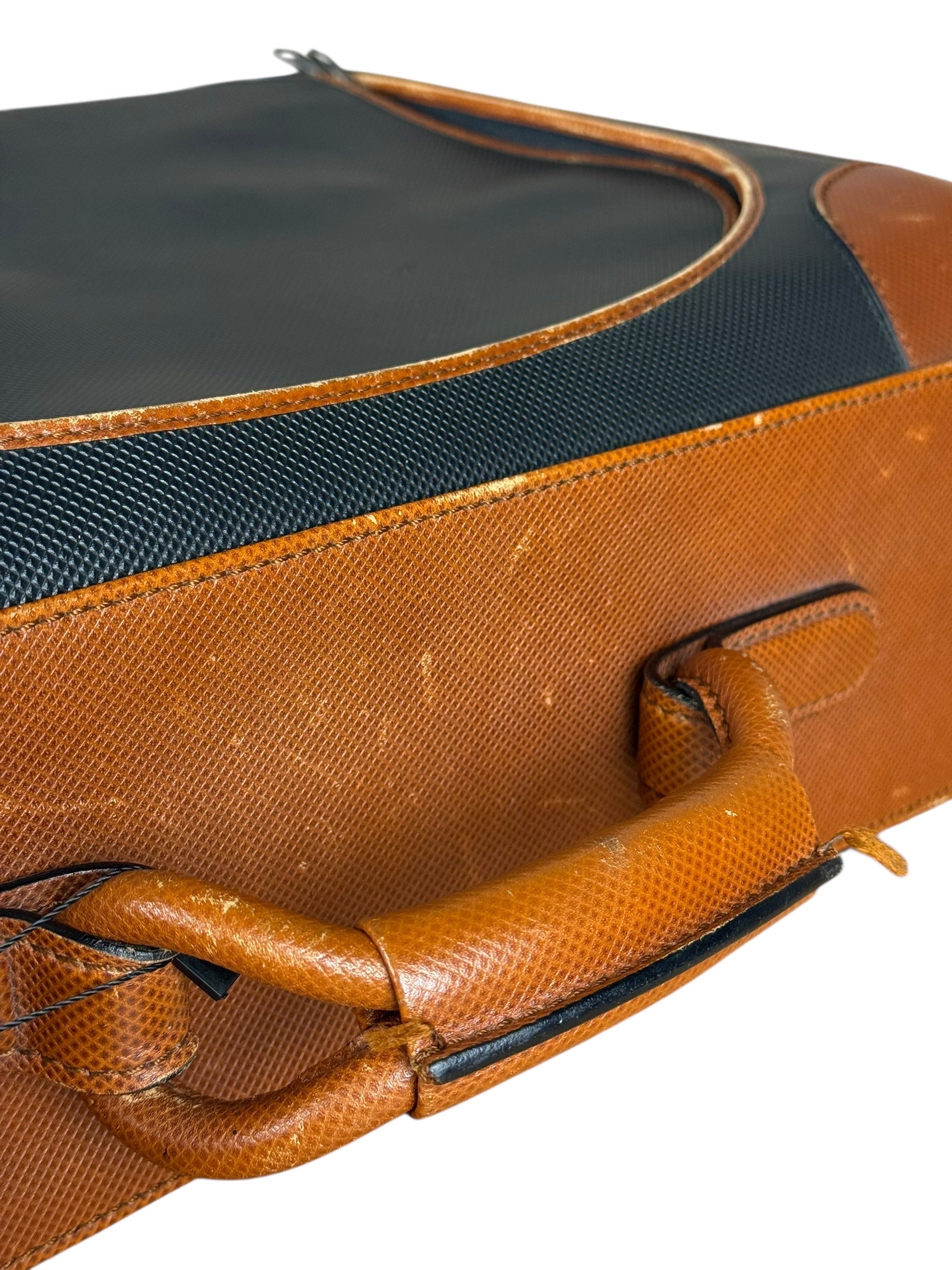 Bottega Veneta Vintage Travel Case Black/Brown